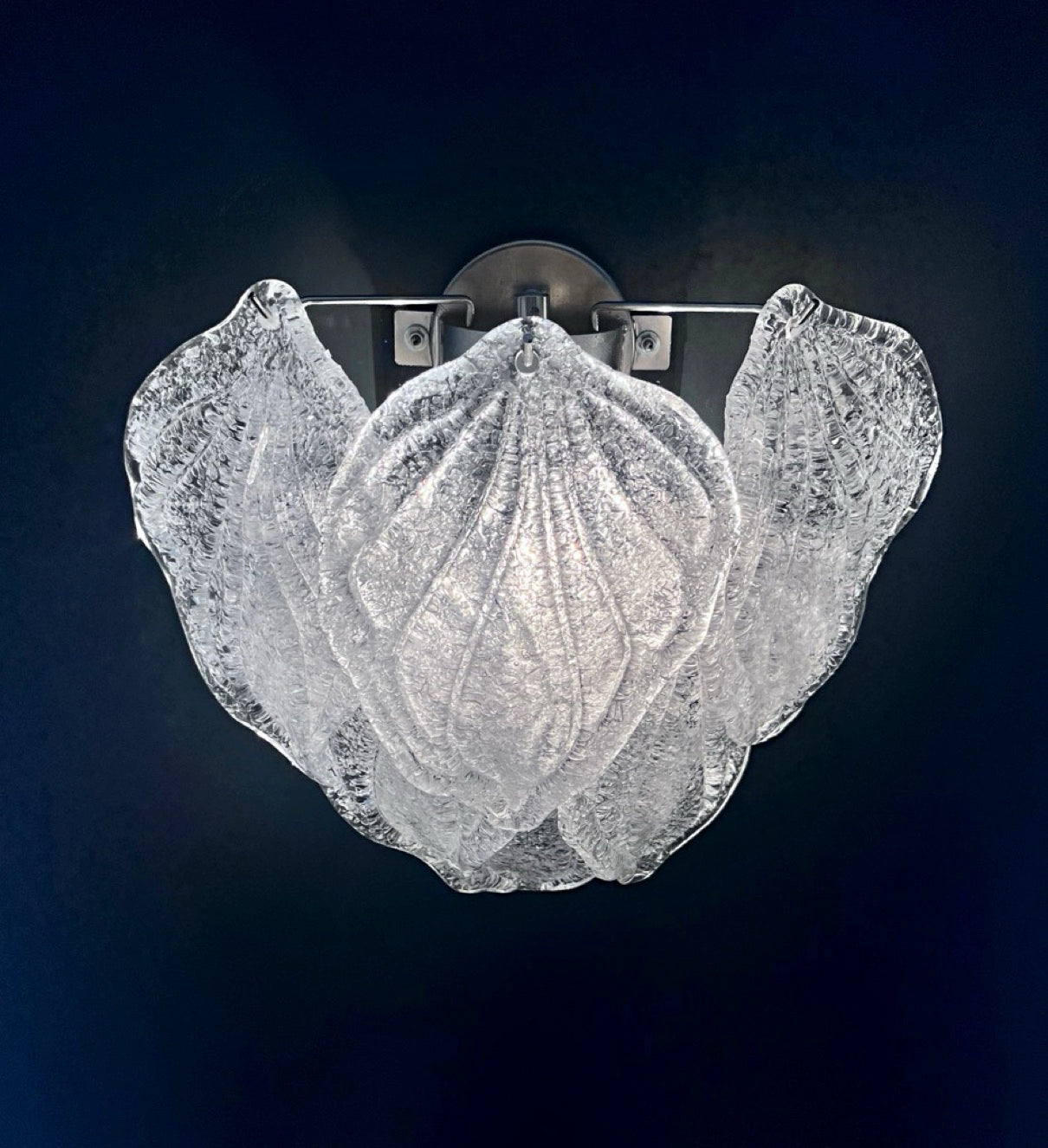 Pair of Vintage Italian Murano wall lights – 6 “fiammette” clear grit glass