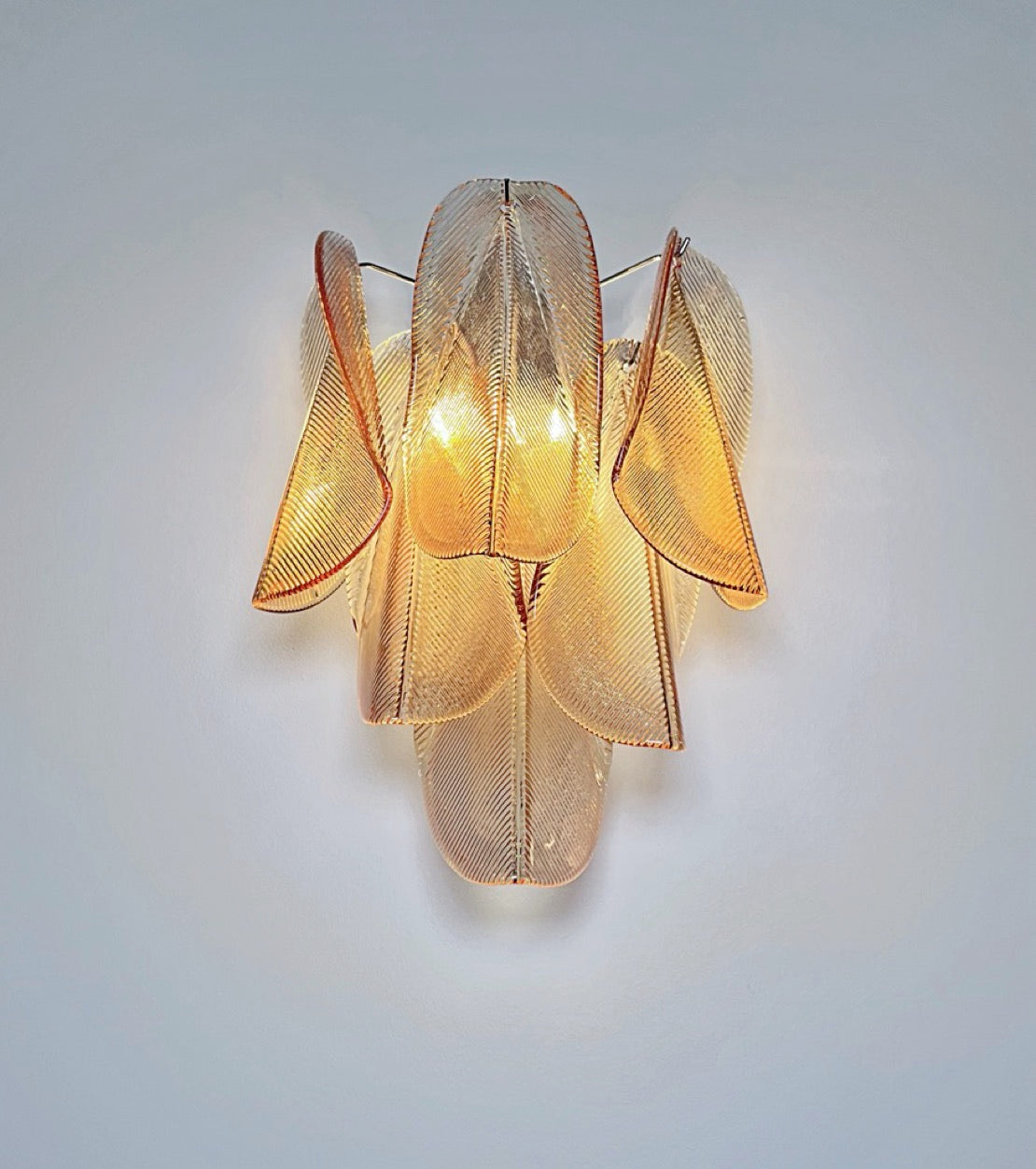 Pair of Vintage Italian Murano wall lights – 12 “rondini” amber glass