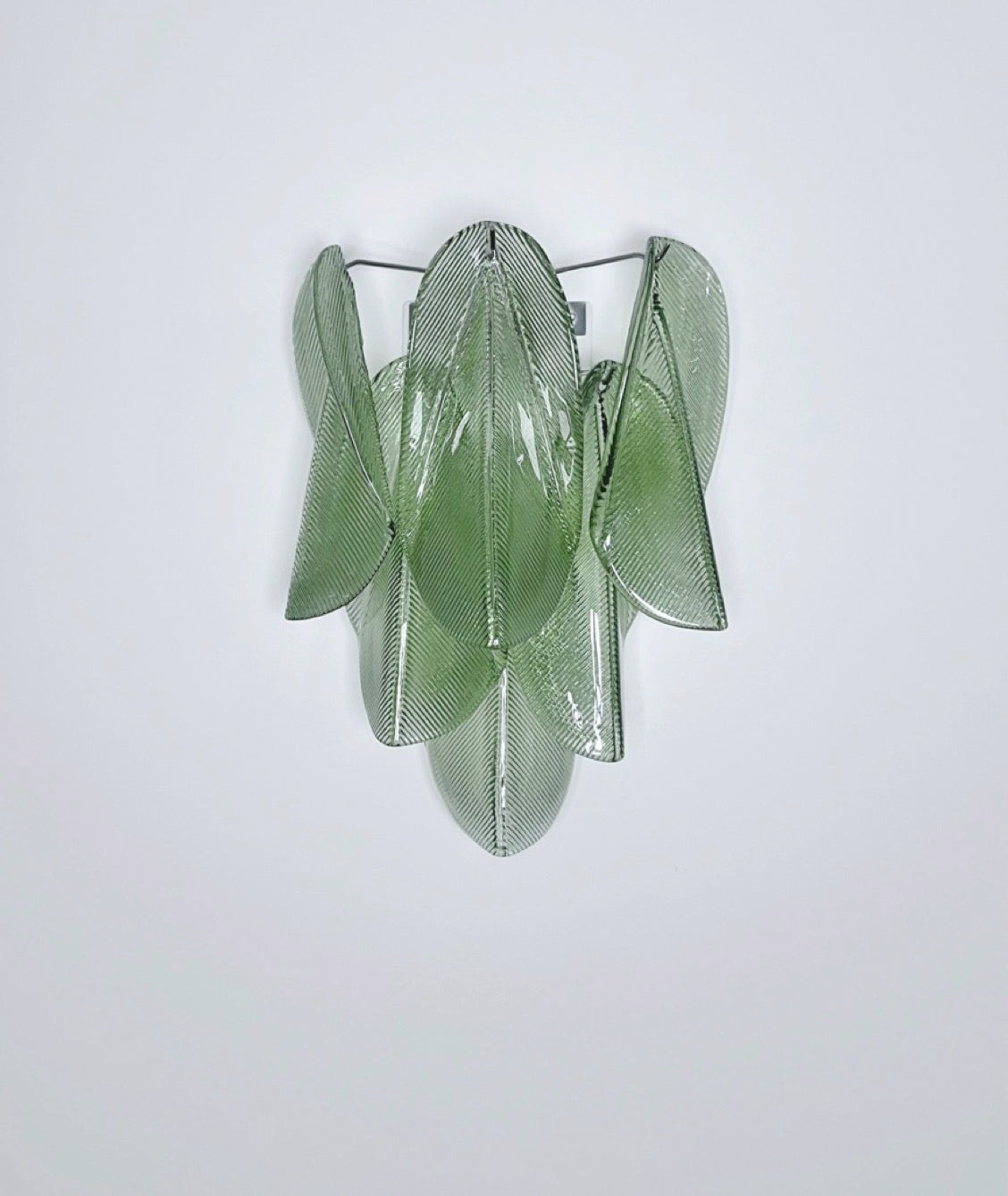 Pair of Vintage Italian Murano wall lights – 12 “rondini” green glass