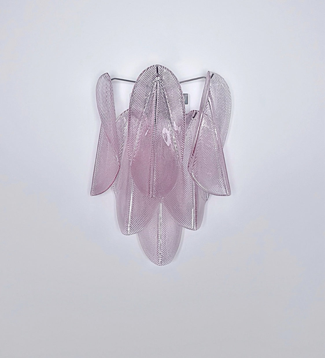 Pair of Vintage Italian Murano wall lights – 12 “rondini” pink glass