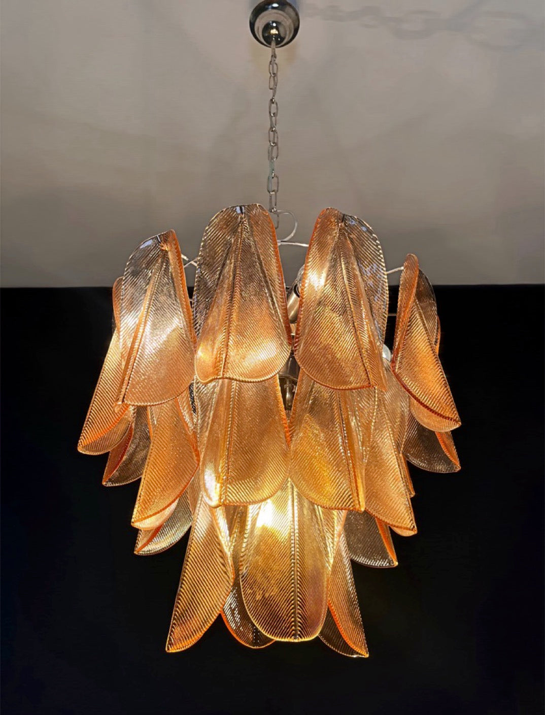 Italian vintage Murano chandelier – Mazzega – 23 “rondini” tobacco glass