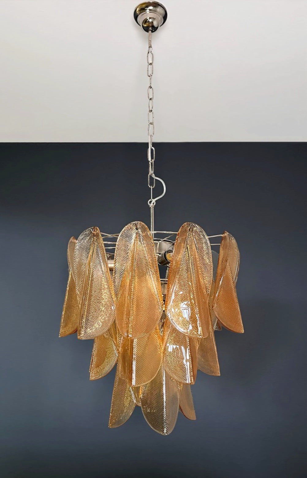 Italian vintage Murano chandelier – Mazzega – 23 “rondini” tobacco glass