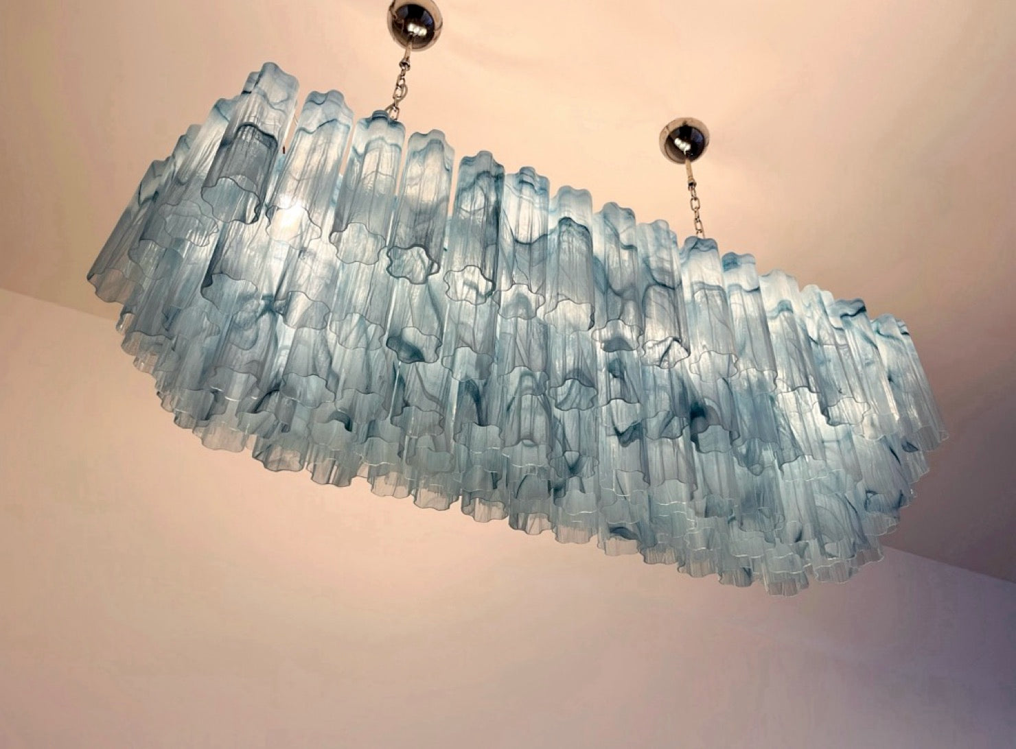 Elegant Murano tube Chandelier – 114 blue alabaster glasses