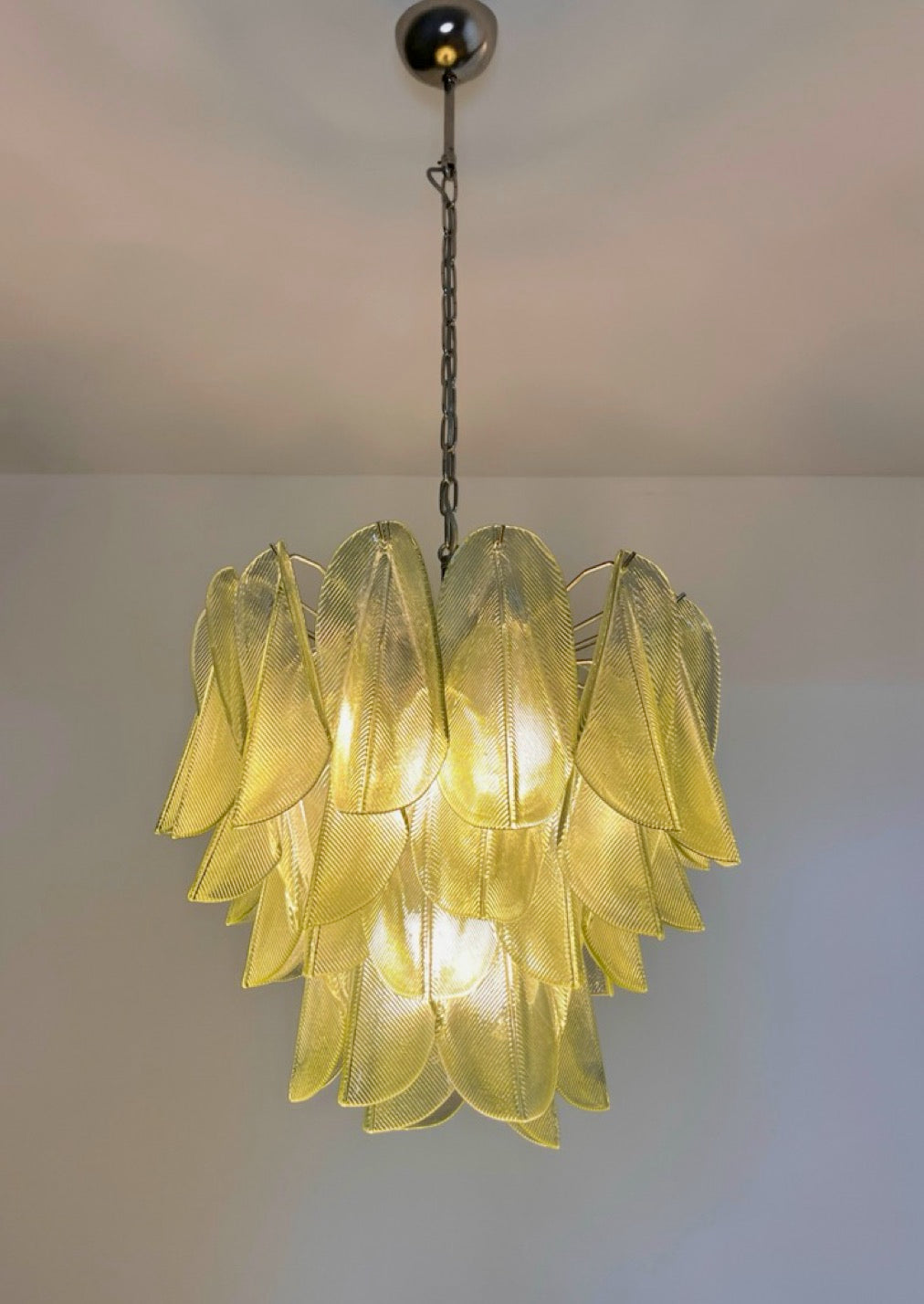 Italian vintage Murano chandelier – Mazzega – 41 “rondini” green glass