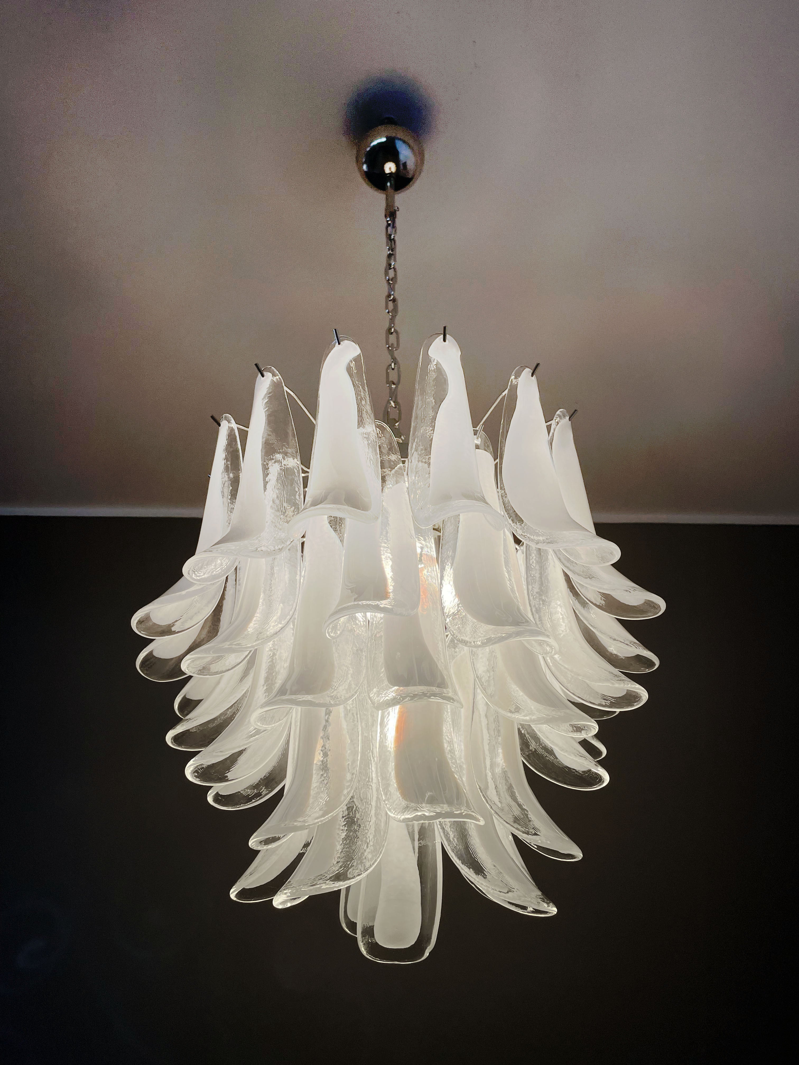 Murano Lysekrone – 41 Klare Konglebladglass – detalj 5 – Murano Classics