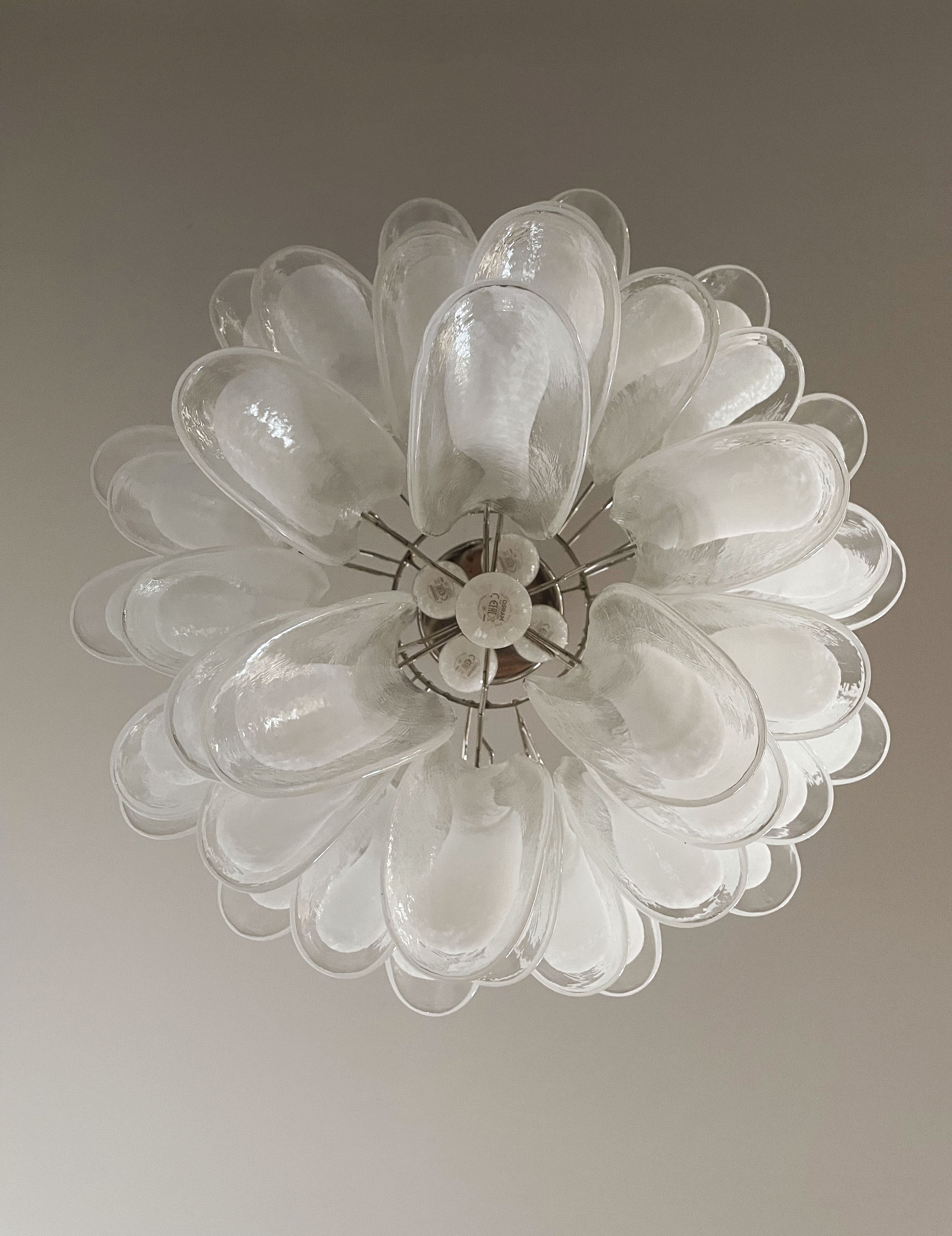 Murano Lysekrone – 41 Klare Konglebladglass – detalj 1 – Murano Classics