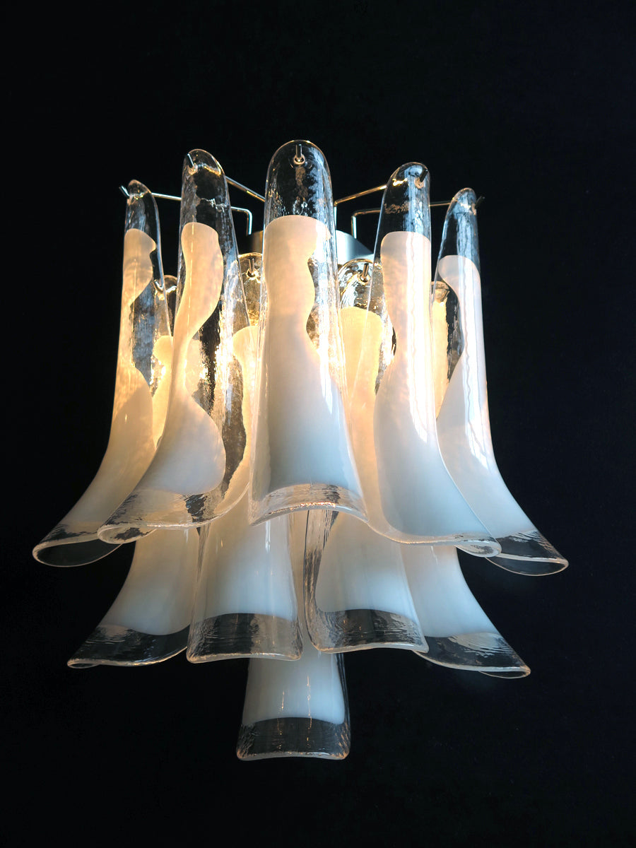 Murano Vegglampe – 10 Hvite Konglebladglass – 2 stk – detalj 1 – Murano Classics