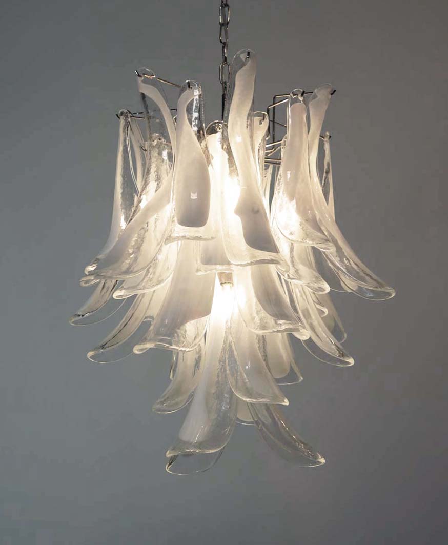 Murano Chandelier | 30 Clear cone leaf glasses