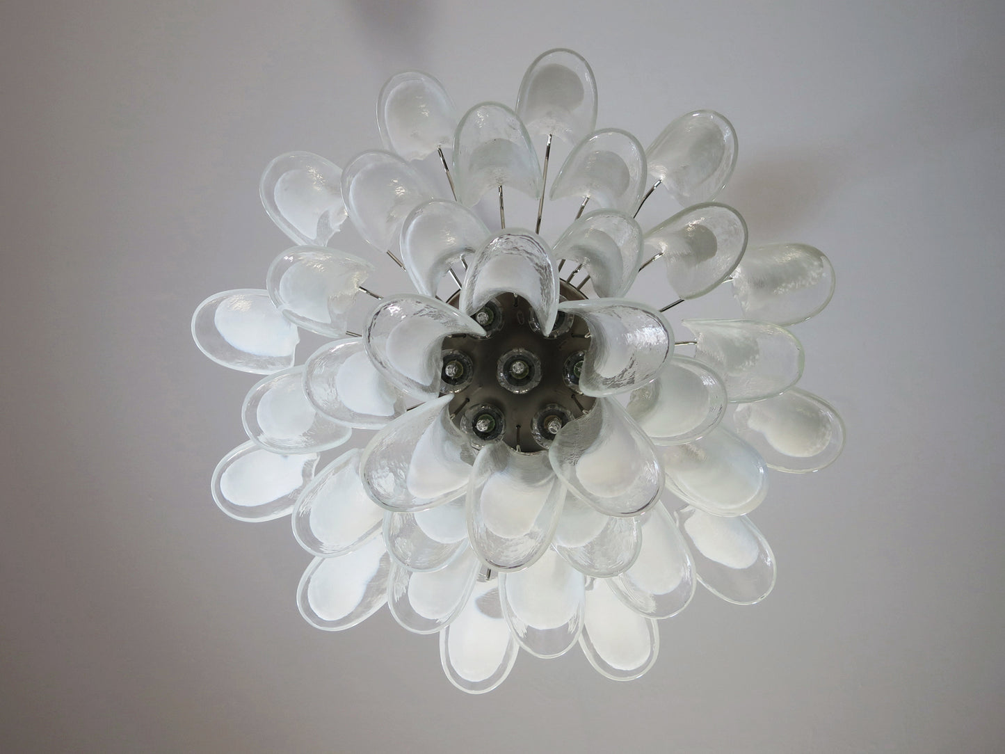 Murano Chandelier | 36 Clear cone leaf glasses