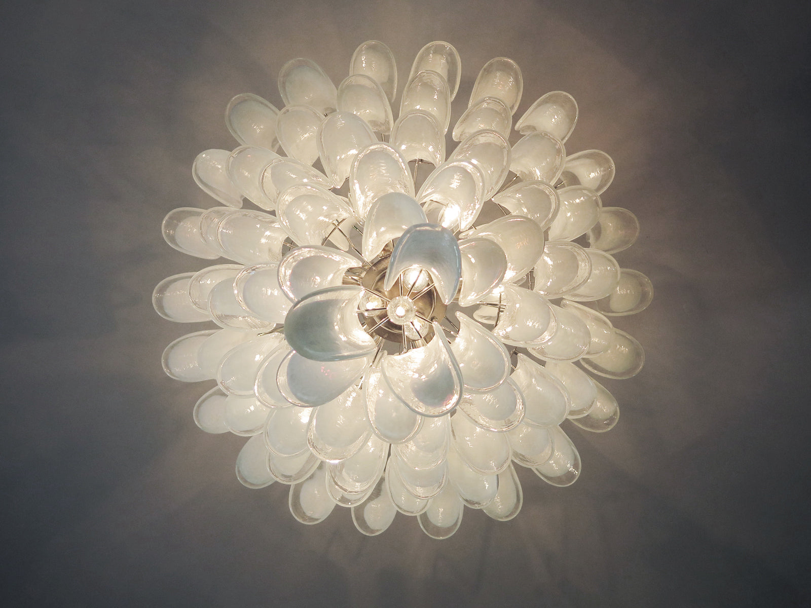 Murano Lysekrone – 85 Klare Konglebladglass – detalj 7 – Murano Classics