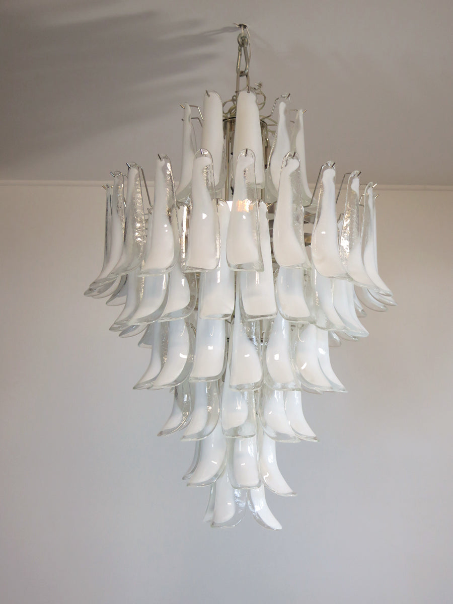 Murano Chandelier | 85 Clear cone leaf glasses