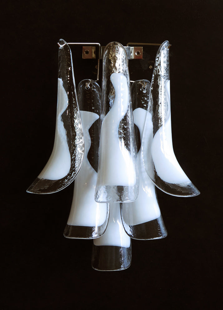 Murano Vegglampe – 6 Hvite Konglebladglass – 2 stk – Murano Classics