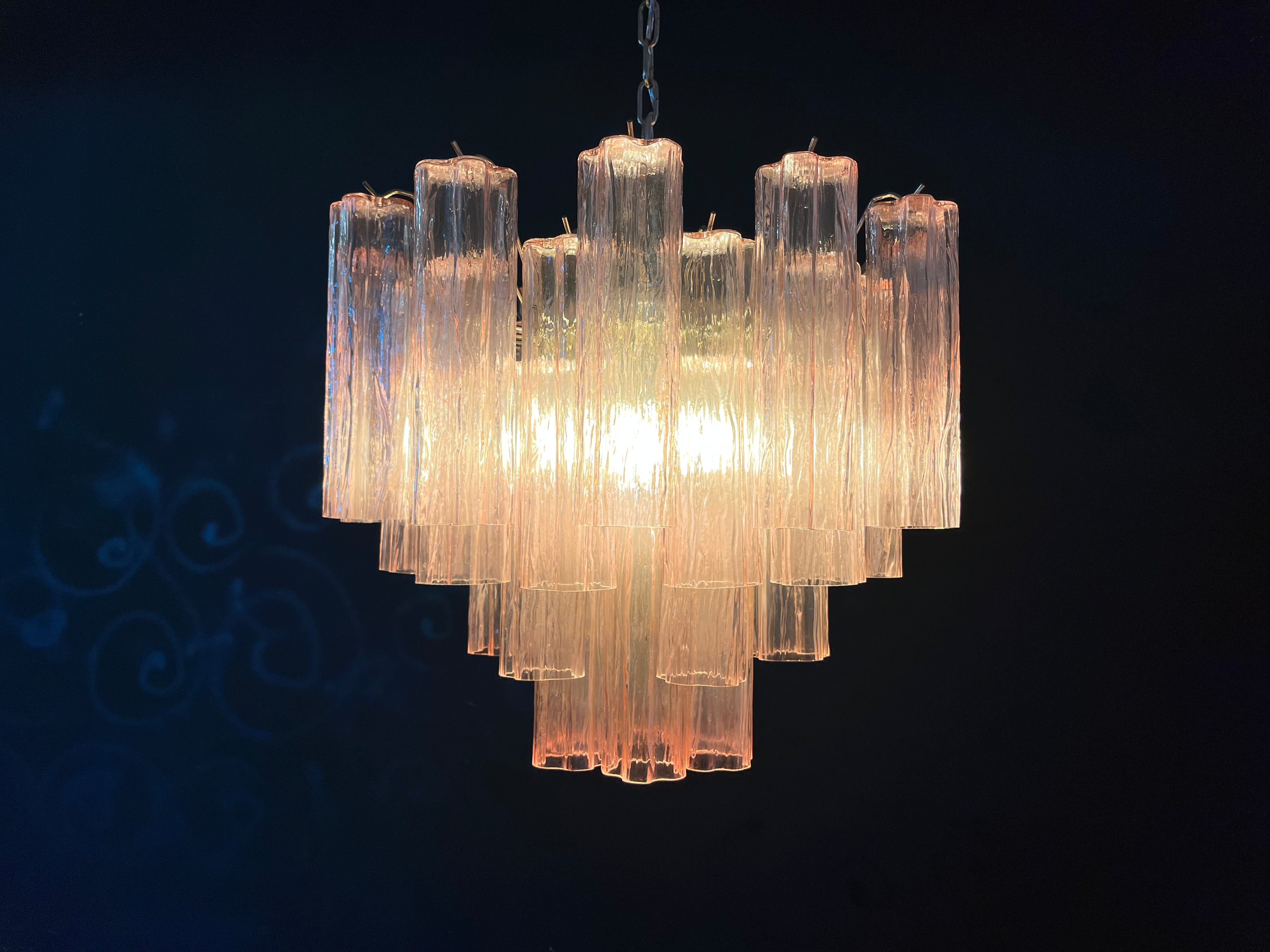 Murano Lysekrone – 36 Rosa Glassrør – detalj 4 – Murano Classics