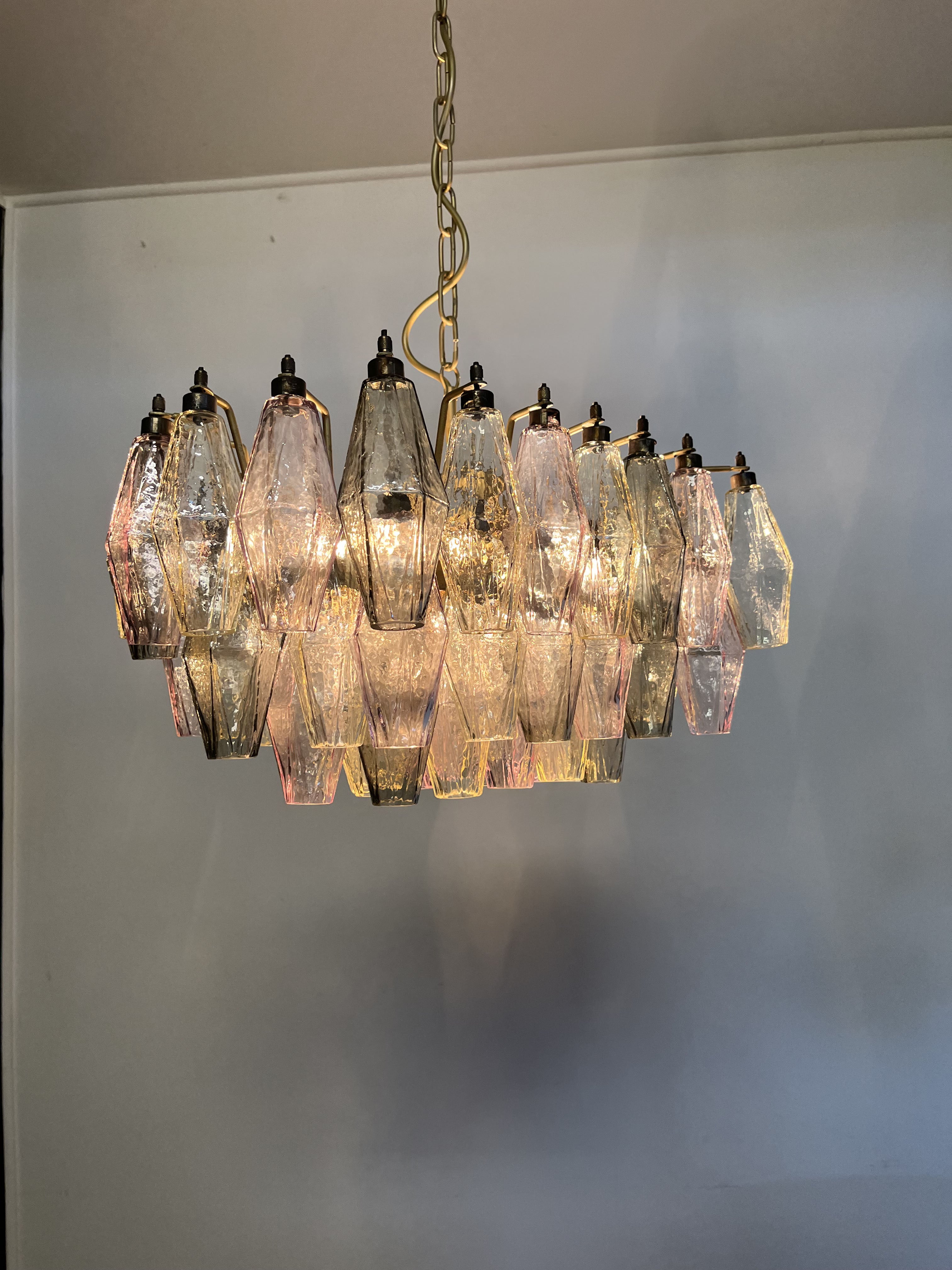 Murano Lysekrone – 56 Multifargede Poliedriglass – detalj 6 – Murano Classics
