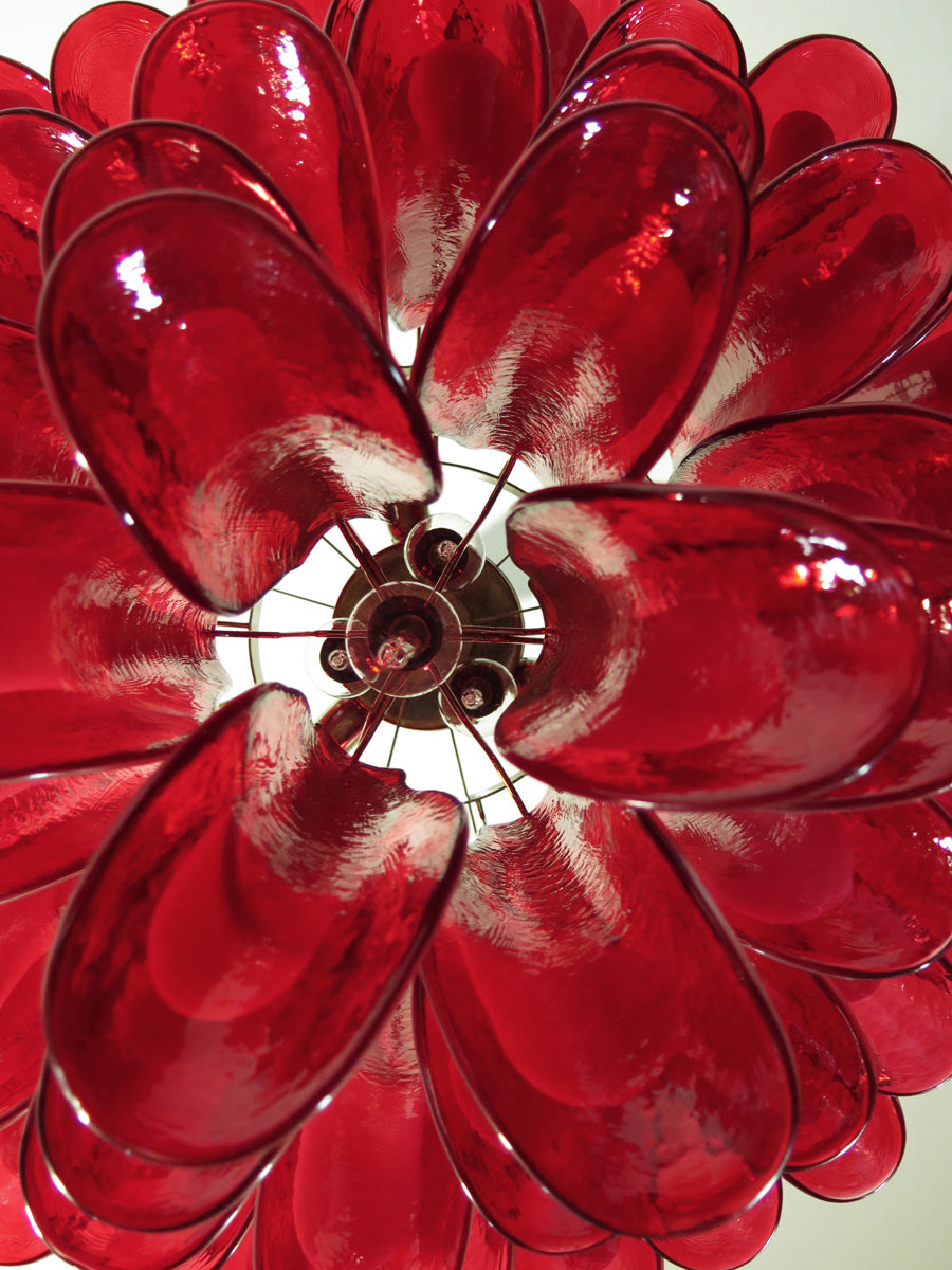 Murano Lysekrone – 53 Rød Konglebladglass – detalj 2 – Murano Classics