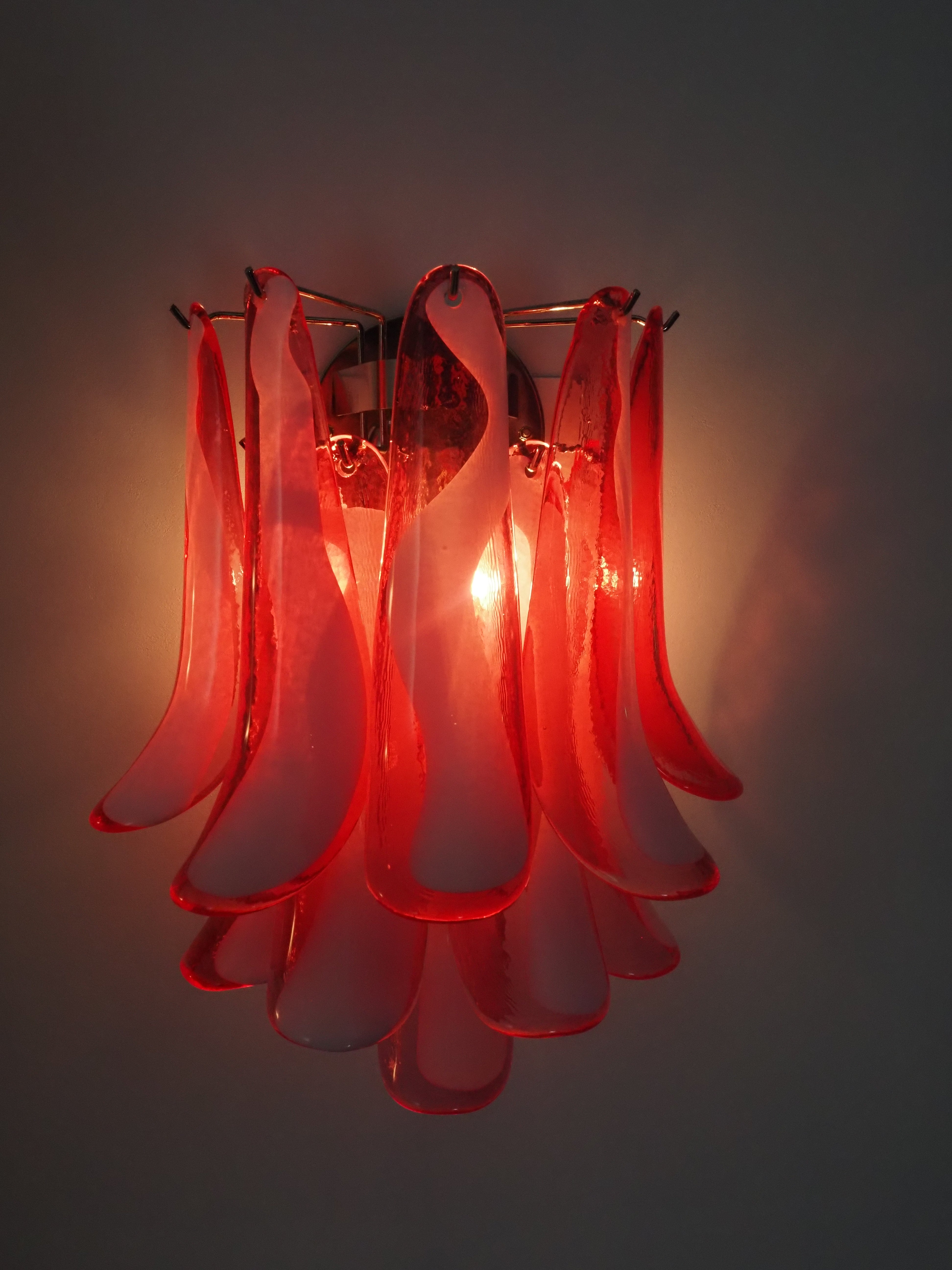 Murano Vegglampe – 10 Rød Konglebladglass – 2 stk – detalj 5 – Murano Classics