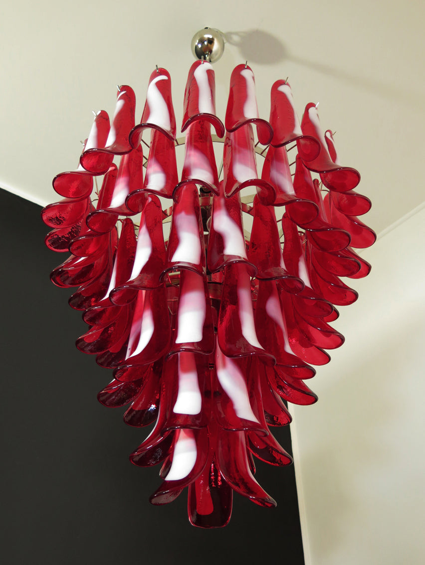 Murano Lysekrone – 75 Rød Konglebladglass – detalj 4 – Murano Classics