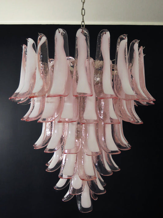 Murano Chandelier | 75 Pink cone leaf glass