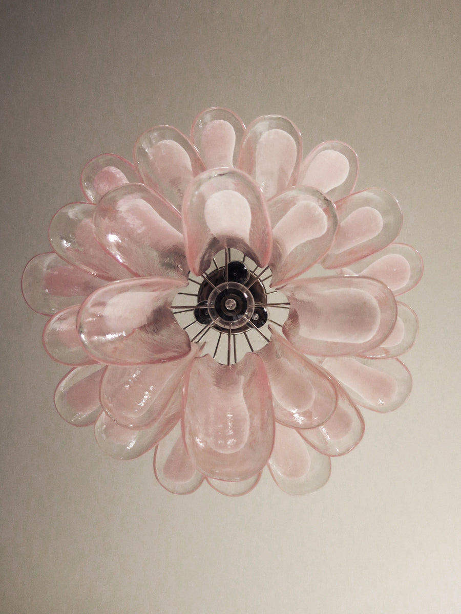 Murano Lysekrone – 26 Rosa Konglebladglass – detalj 1 – Murano Classics