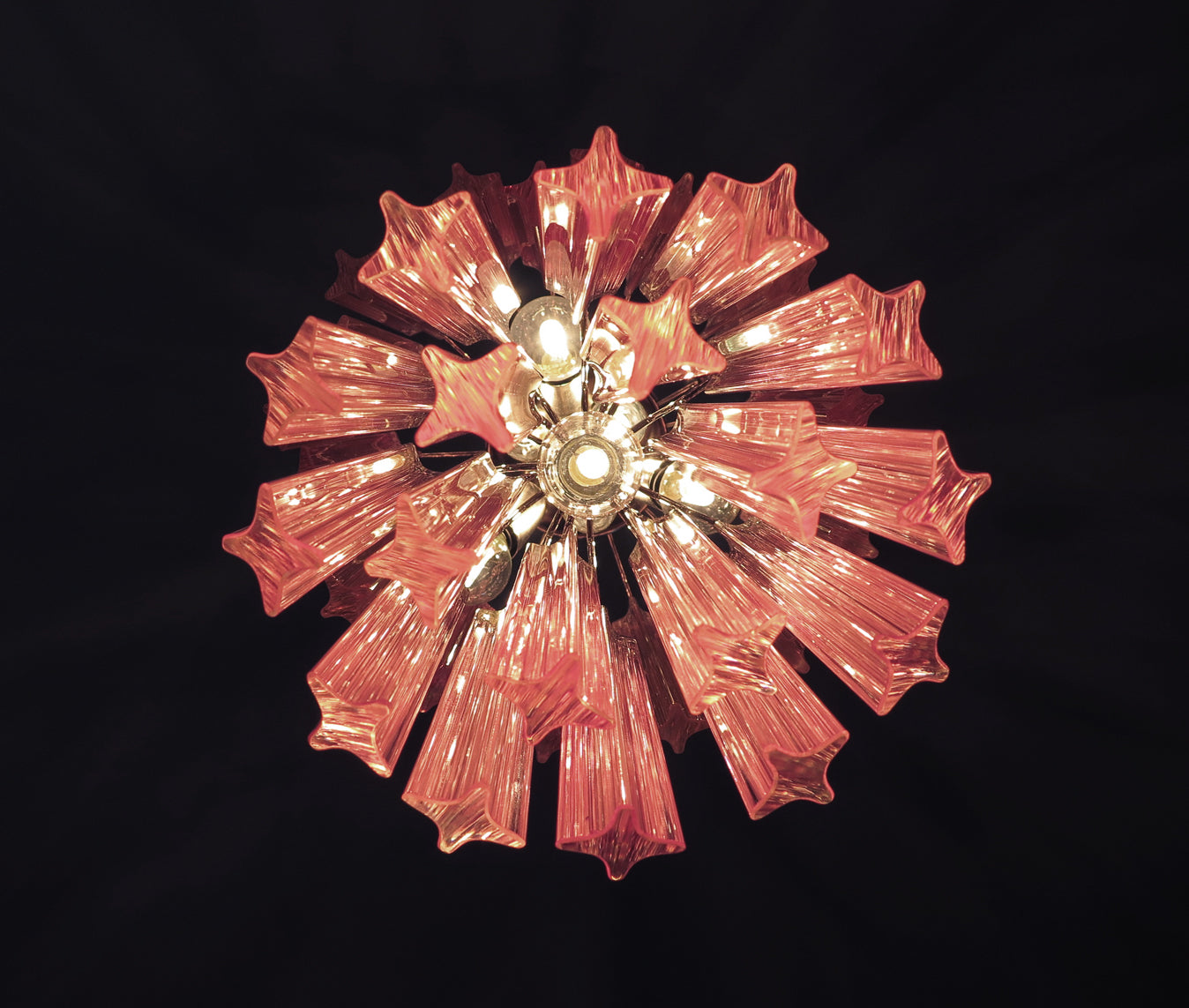 Murano Lysekrone – 46 Rosa Prismeglass – detalj 1 – Murano Classics