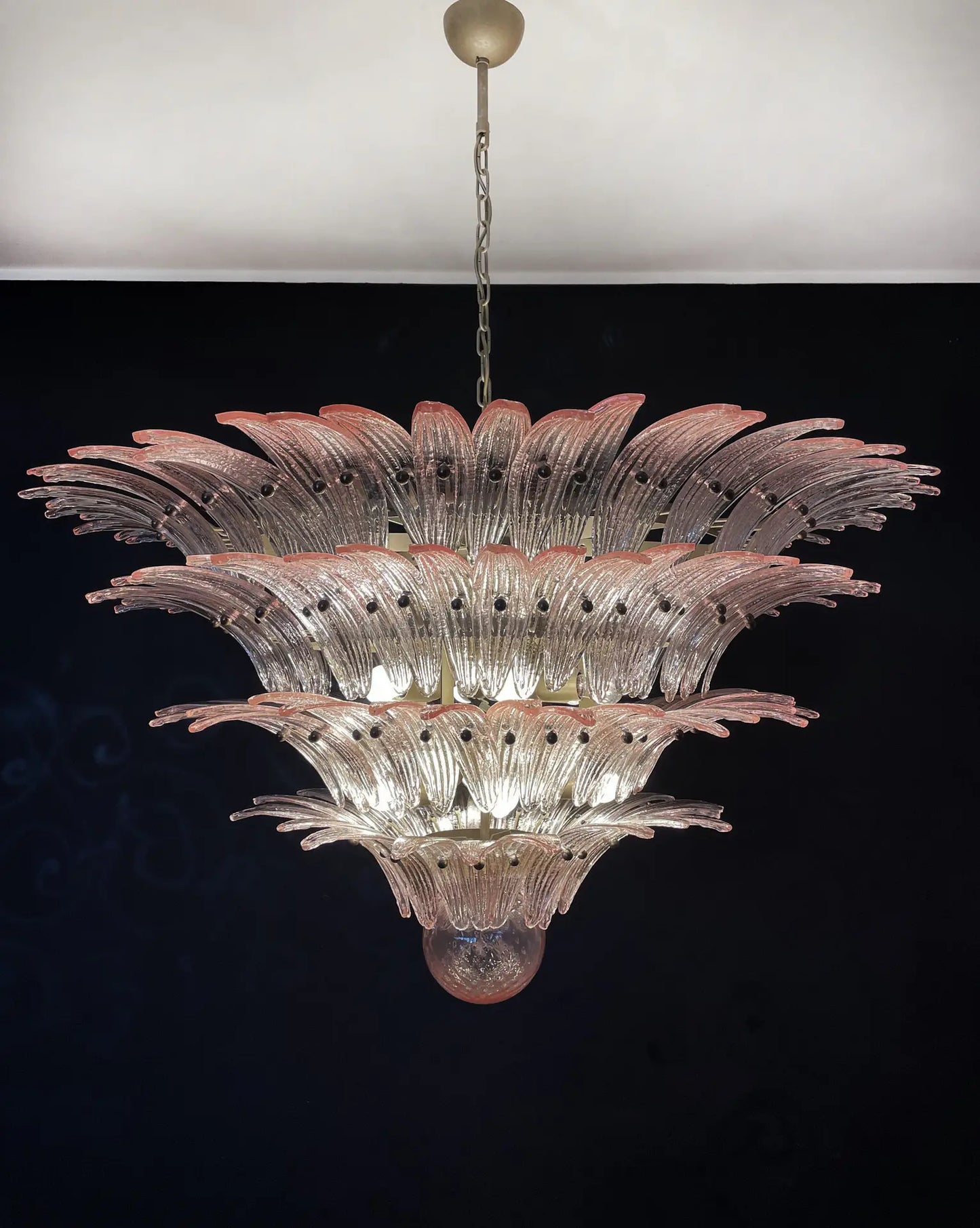 Murano Lysekrone | 163 Rosa Palmeglass