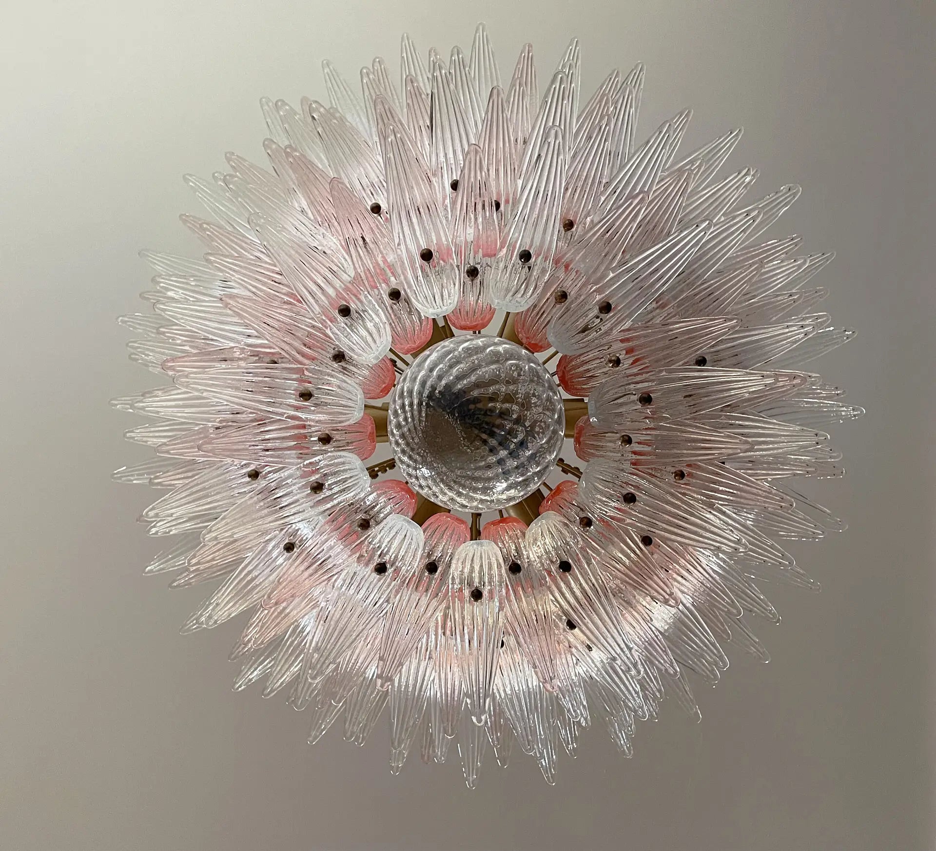 Murano Lysekrone – 163 Klare og rosa Palmeglass – detalj 1 – Murano Classics
