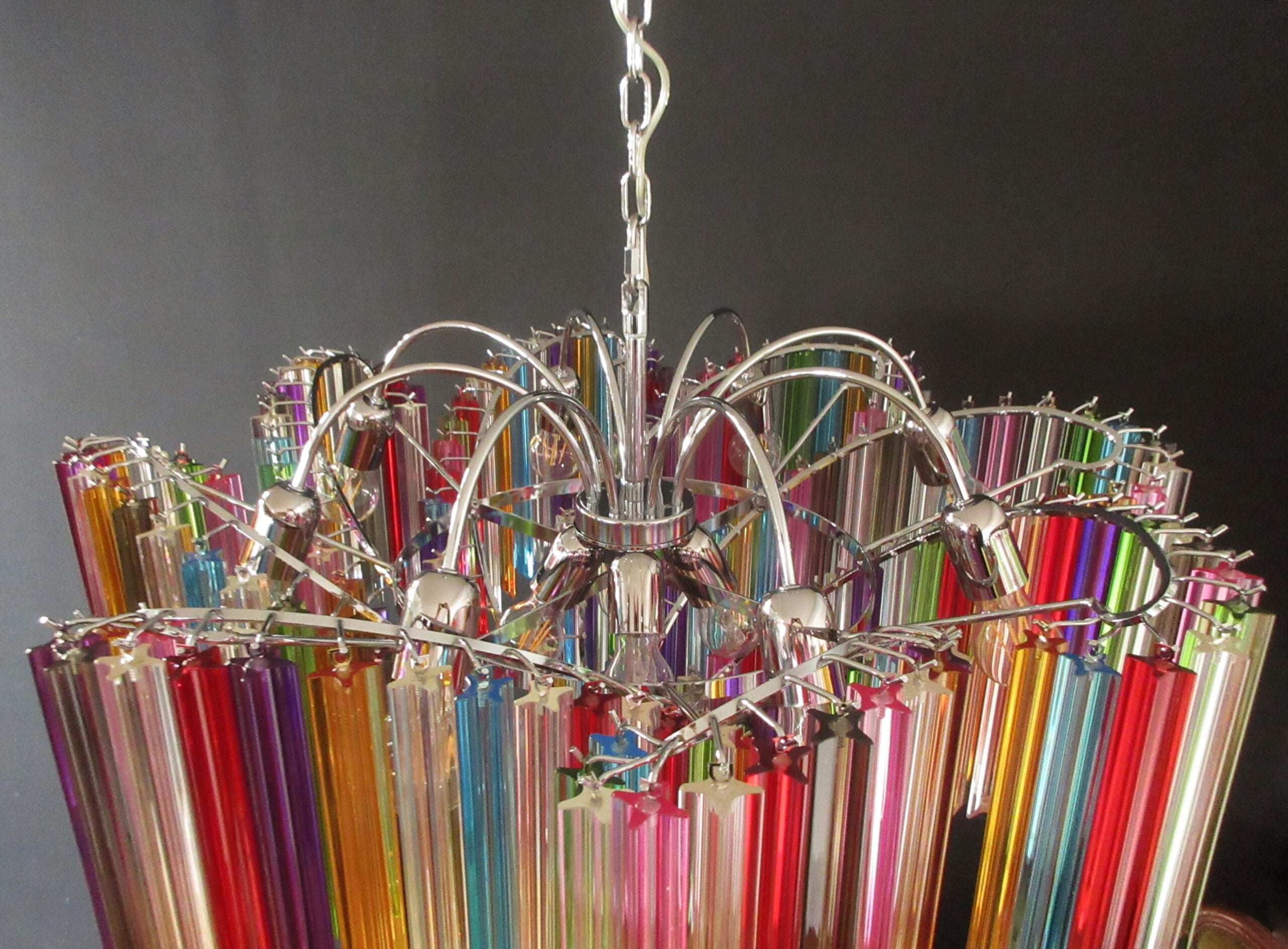 Murano Lysekrone – 200 Multifargede Prismeglass – detalj 2 – Murano Classics