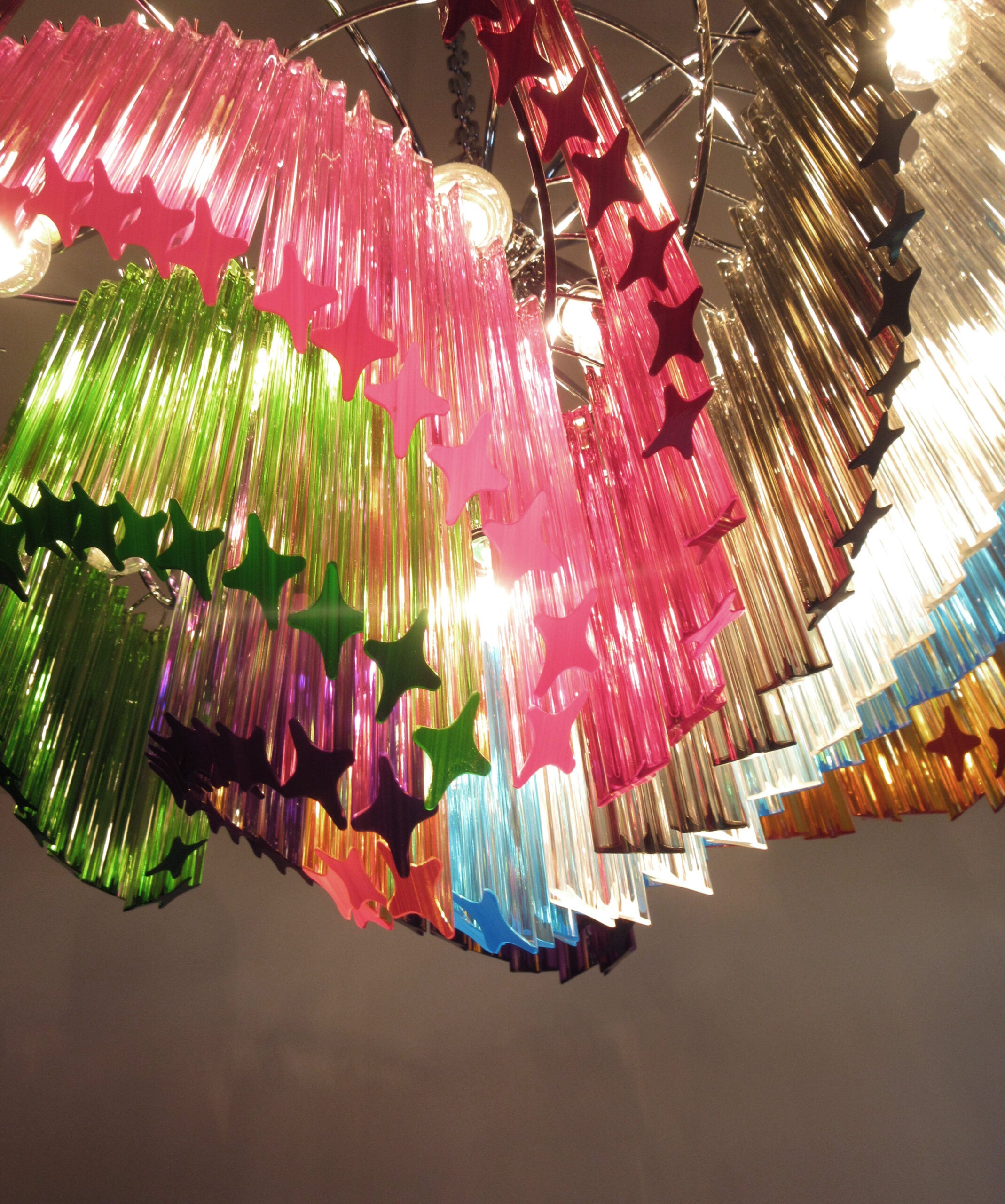 Murano Lysekrone – 200 Multifargede Prismeglass – detalj 11 – Murano Classics