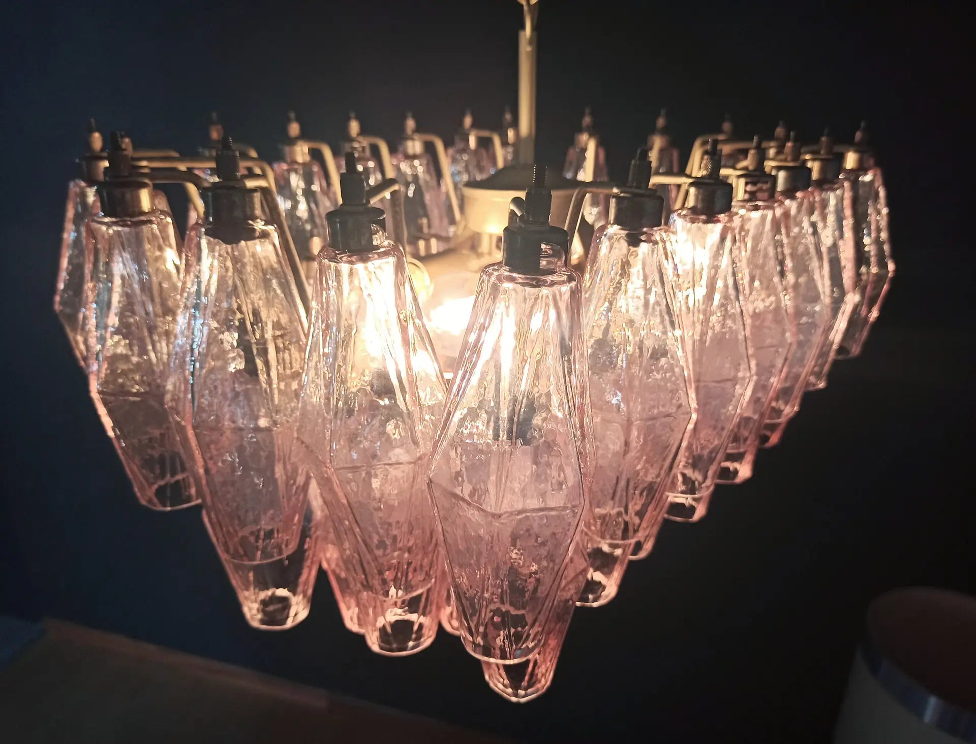 Murano Lysekrone | 56 Rosa Poliedriglass