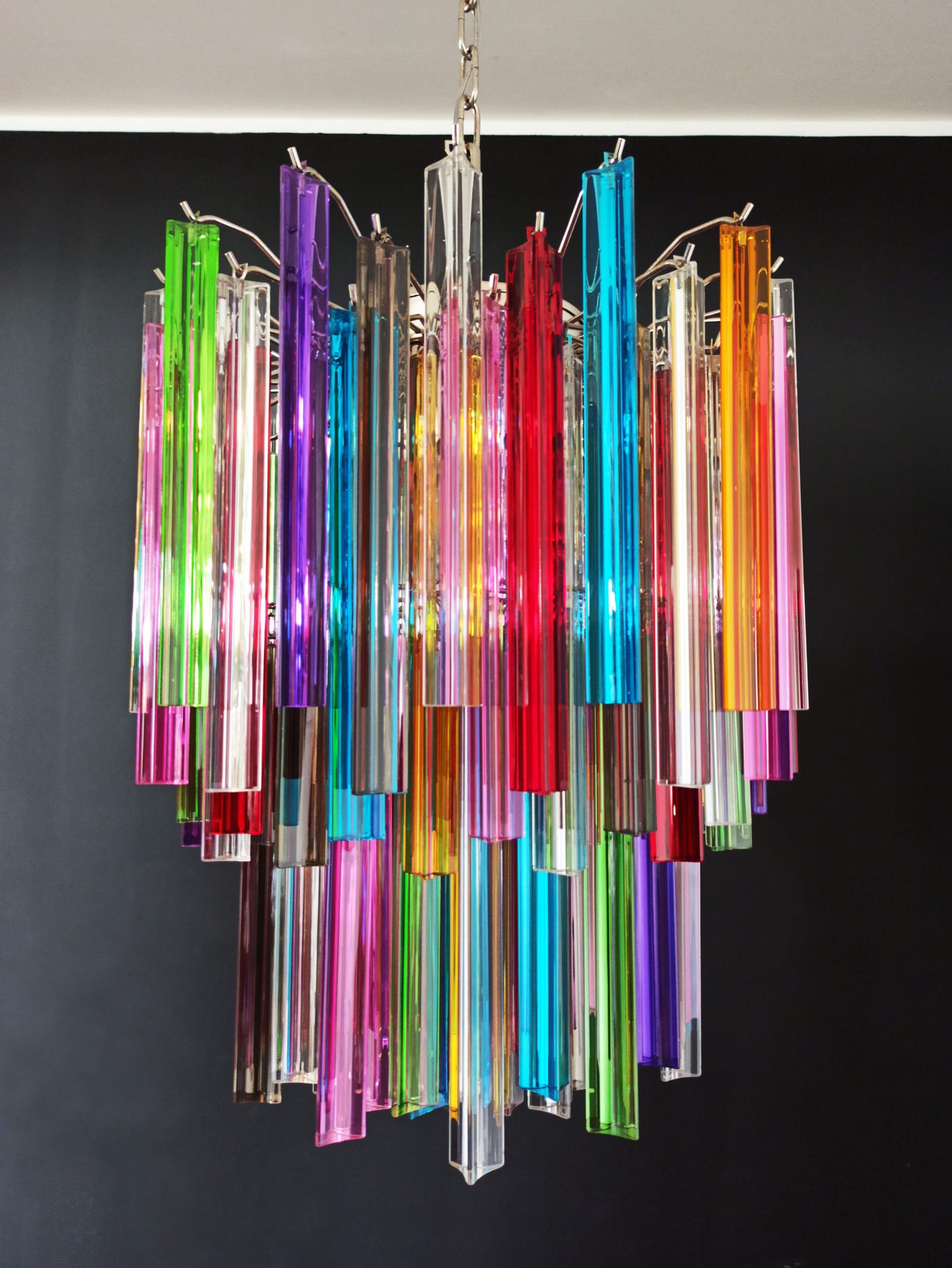 Murano Lysekrone | 107 Multifargede Prismeglass