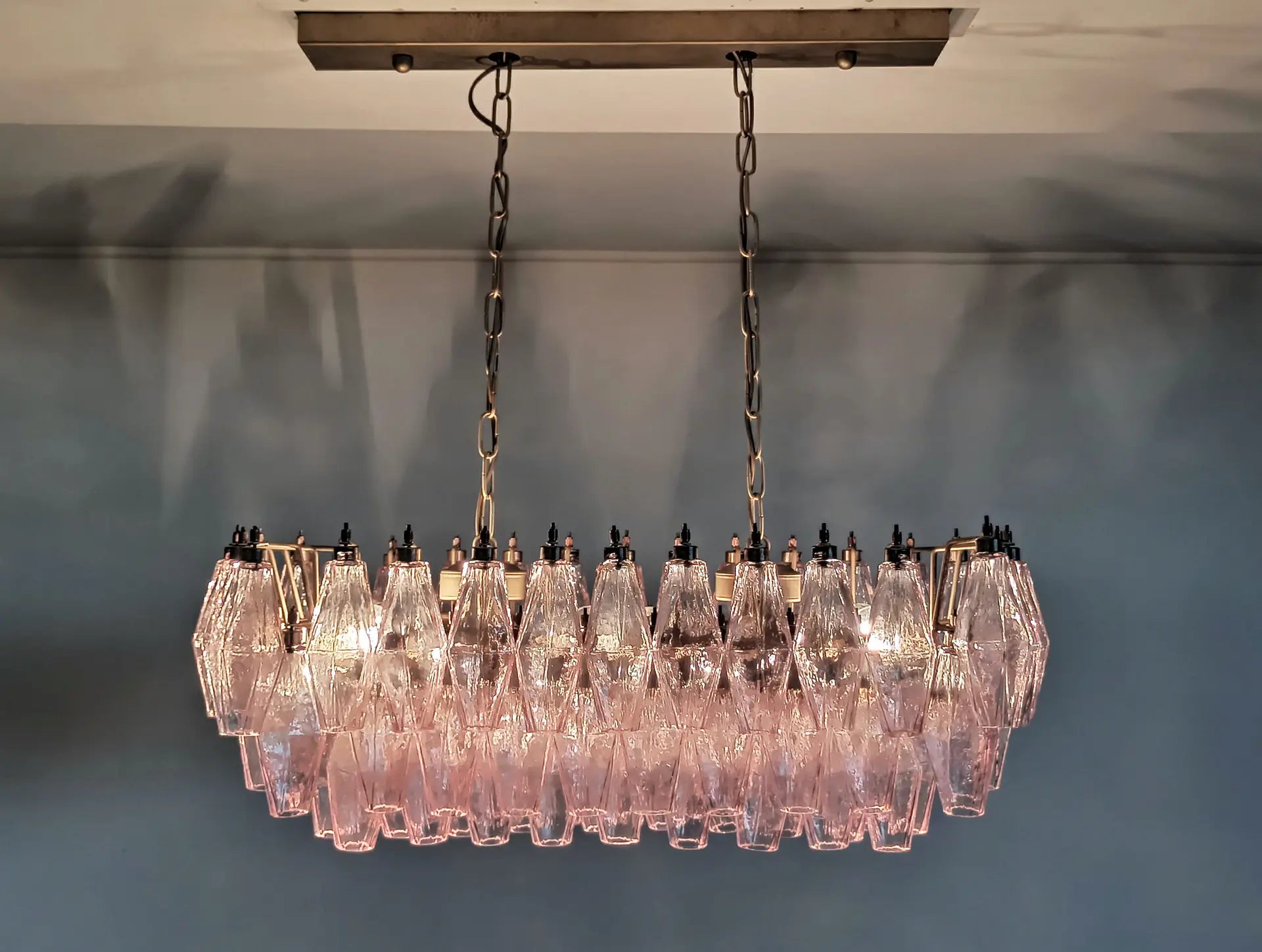 Murano Lysekrone – 84 Rosa Poliedriglass – detalj 11 – Murano Classics