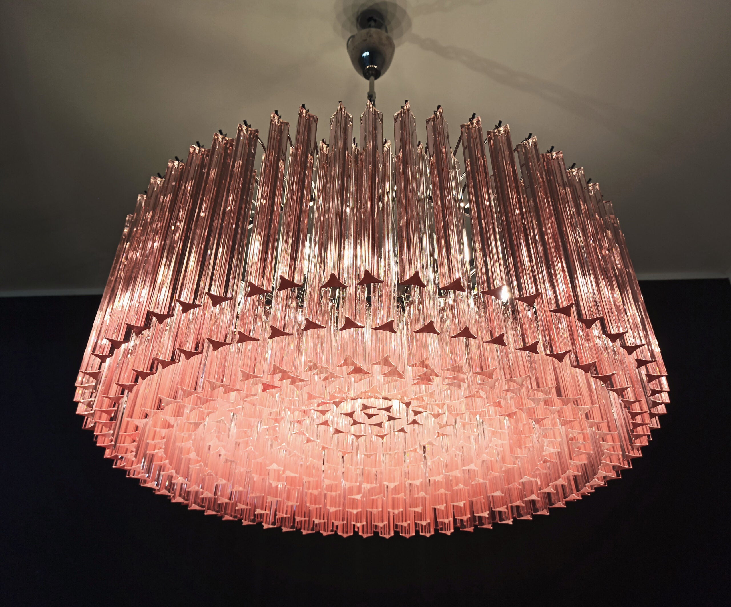 Murano Lysekrone – 391 Rosa Prismeglass – detalj 5 – Murano Classics