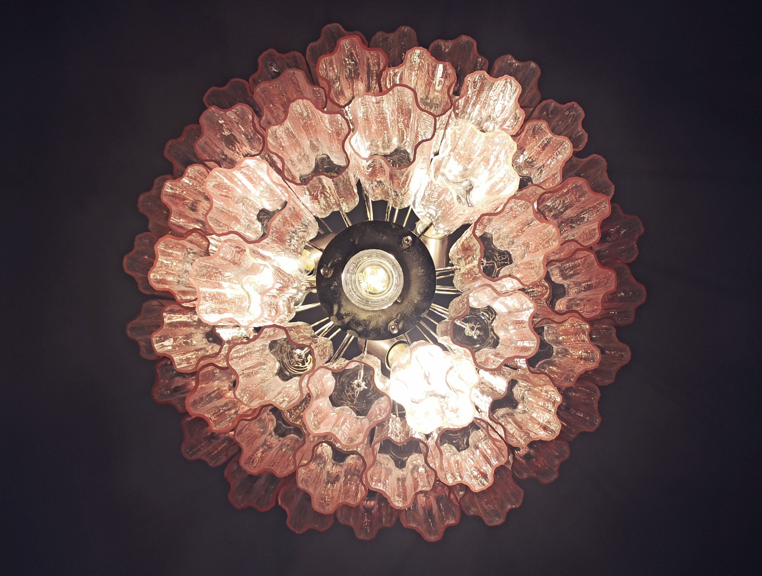 Murano Lysekrone – 52 Rosa Glassrør – detalj 7 – Murano Classics