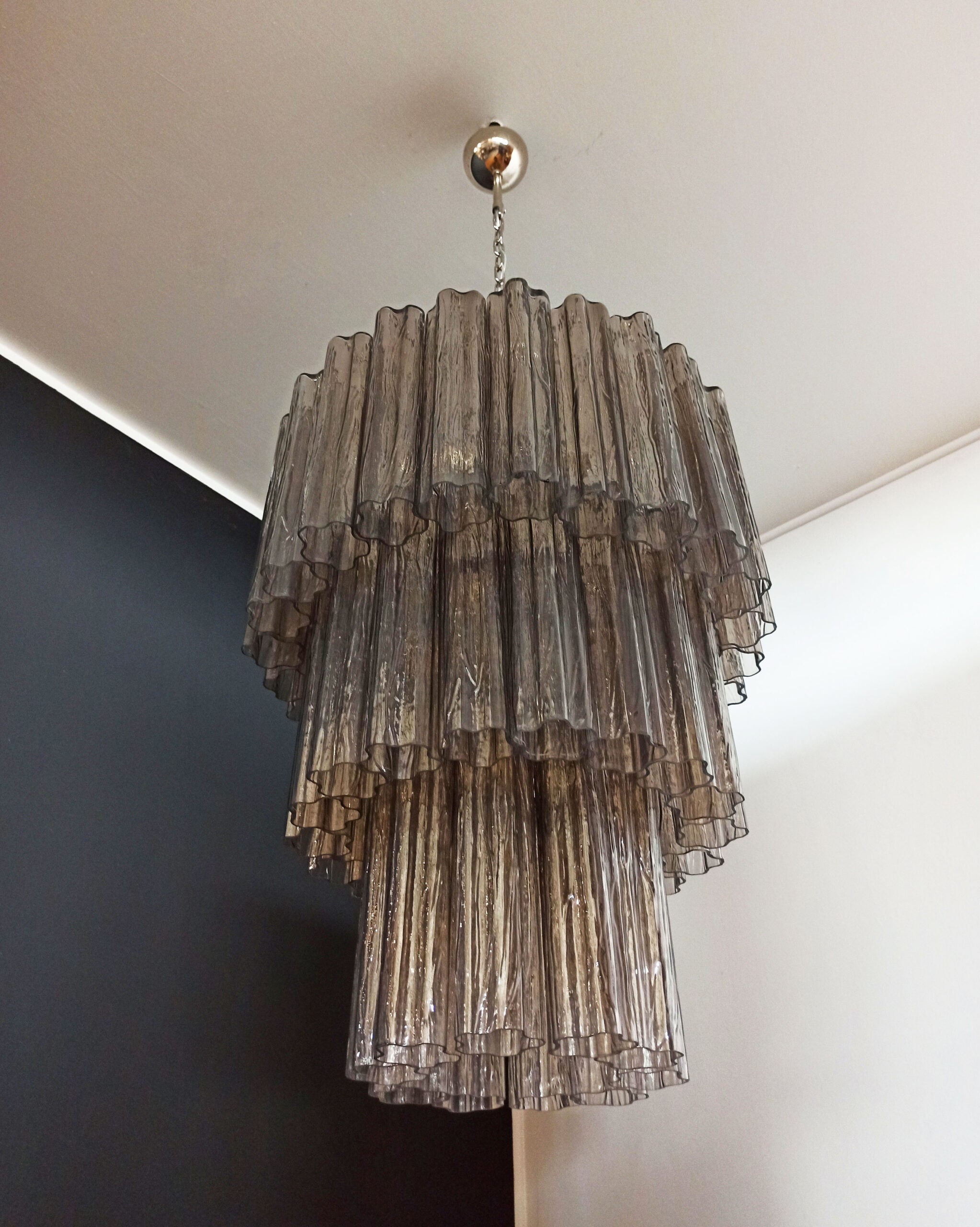 Murano Lysekrone – 52 Røykfargede Glassrør – detalj 3 – Murano Classics