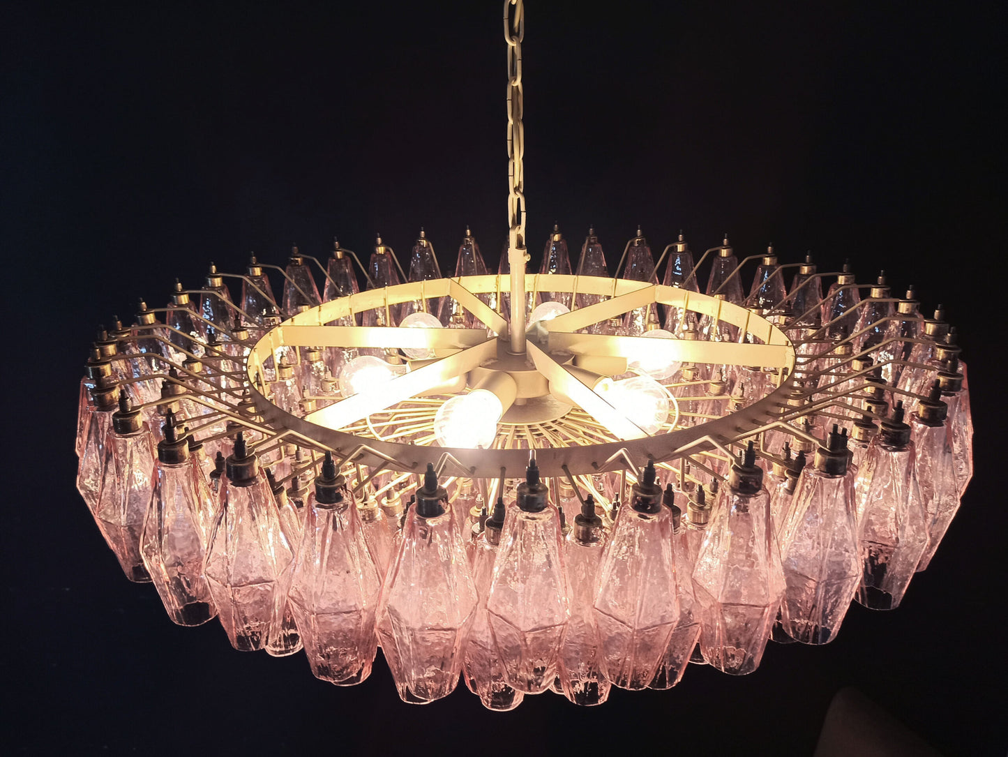 Murano Chandelier | 185 Pink polyhedral glass