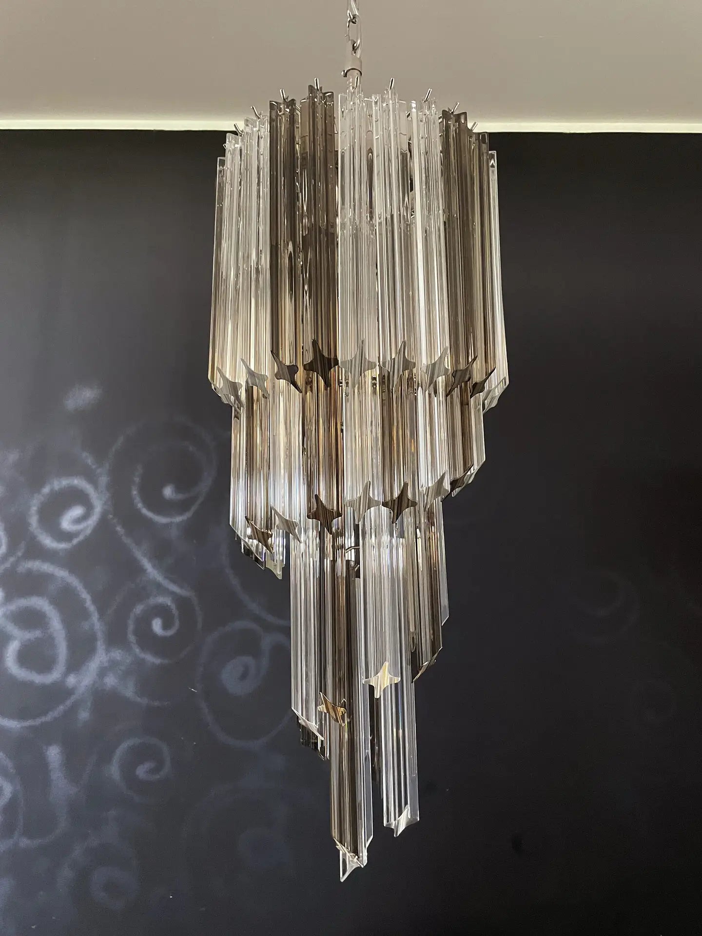 Murano Lysekrone – 54 Klare og Røykfargede Prismeglass – detalj 2 – Murano Classics
