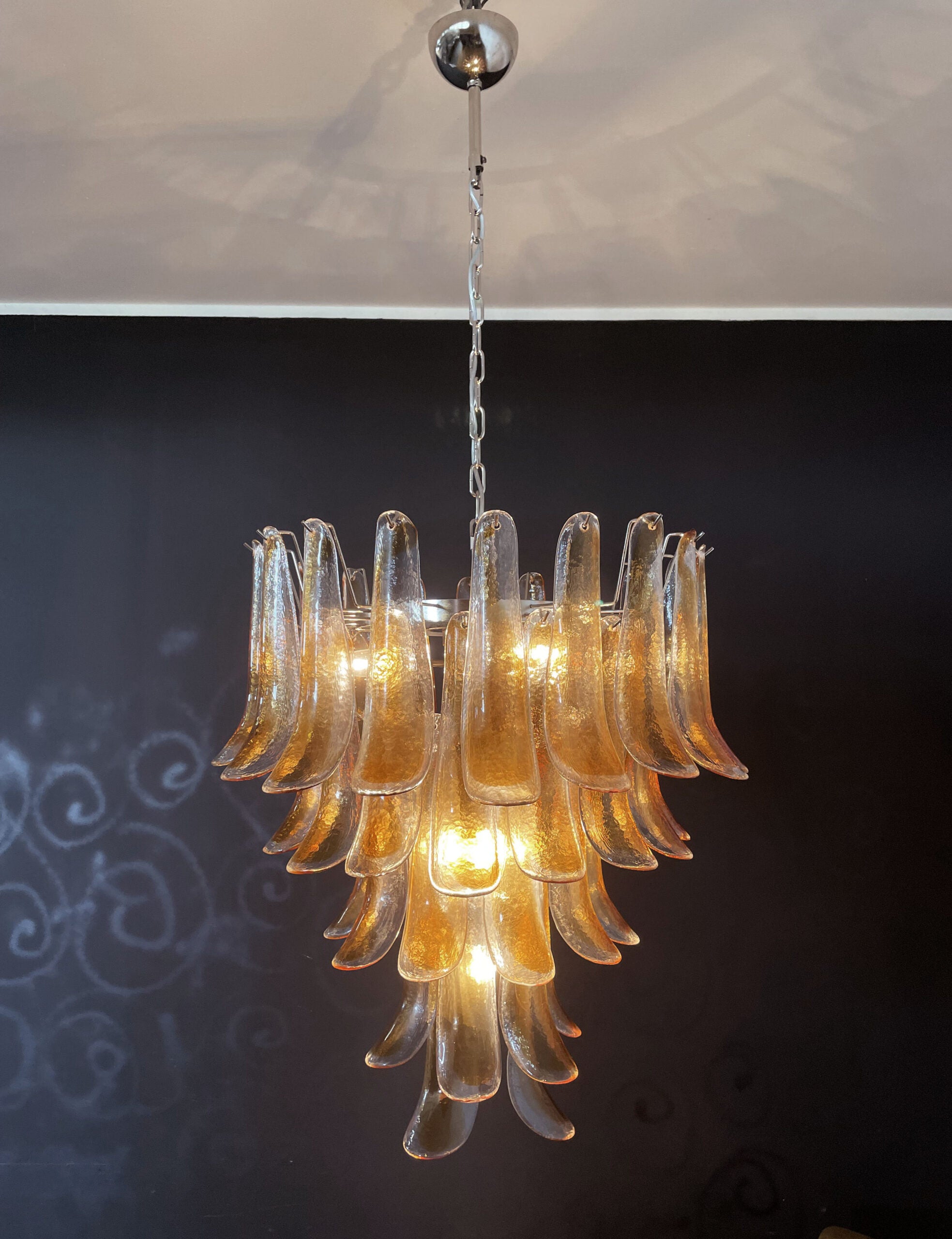 Murano Lysekrone – 52 Gule Konglebladglass – detalj 4 – Murano Classics