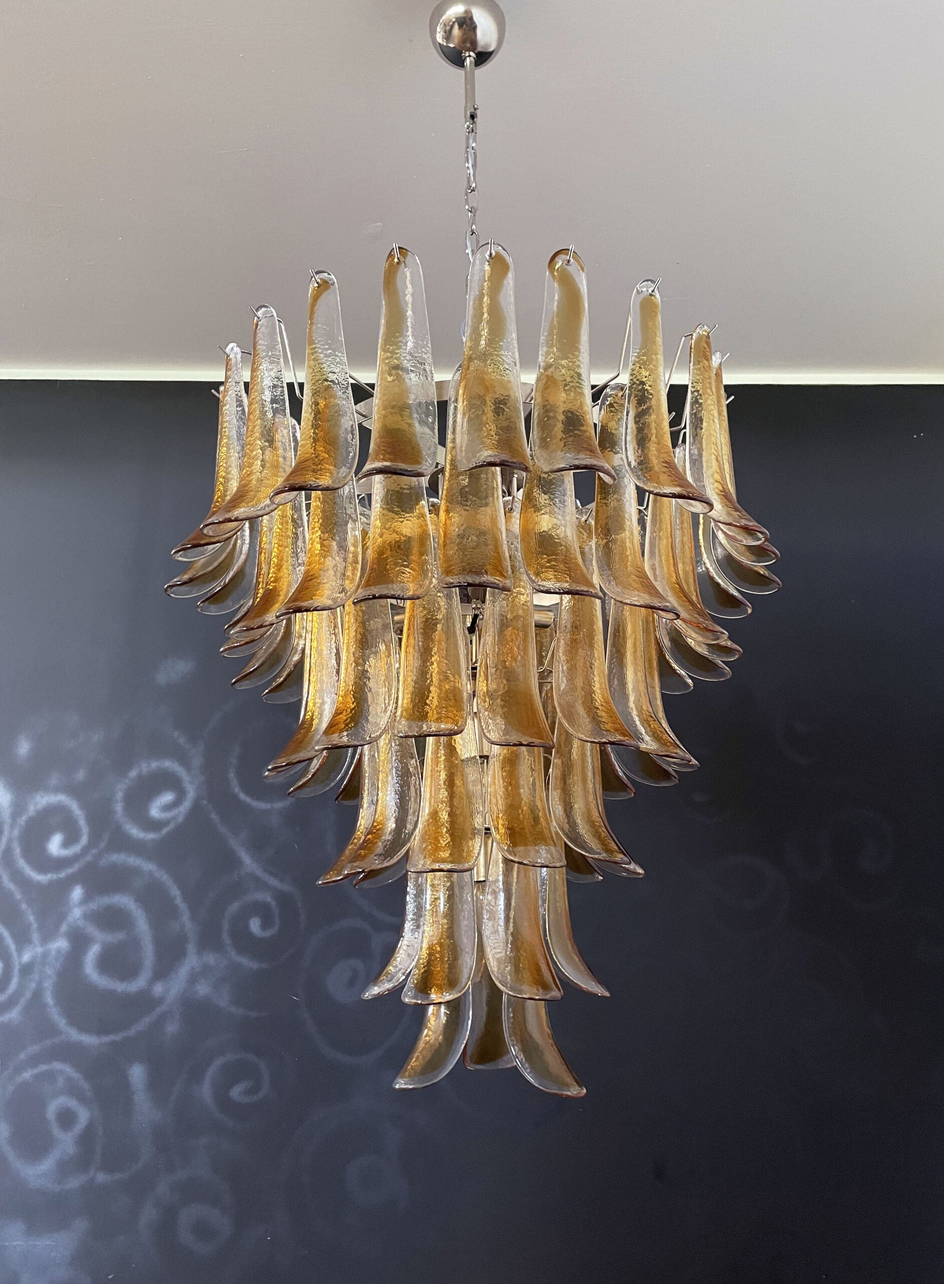Murano Lysekrone – 75 Gule Konglebladglass – detalj 9 – Murano Classics