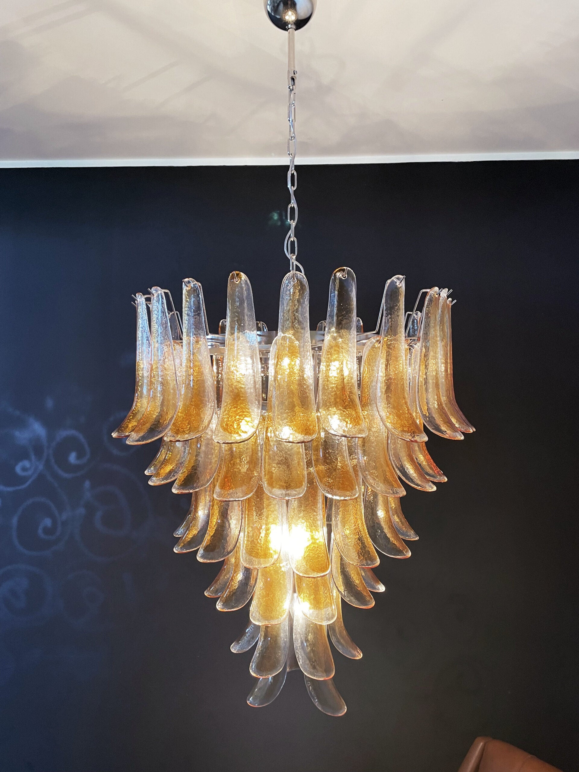 Murano Lysekrone – 75 Gule Konglebladglass – detalj 5 – Murano Classics