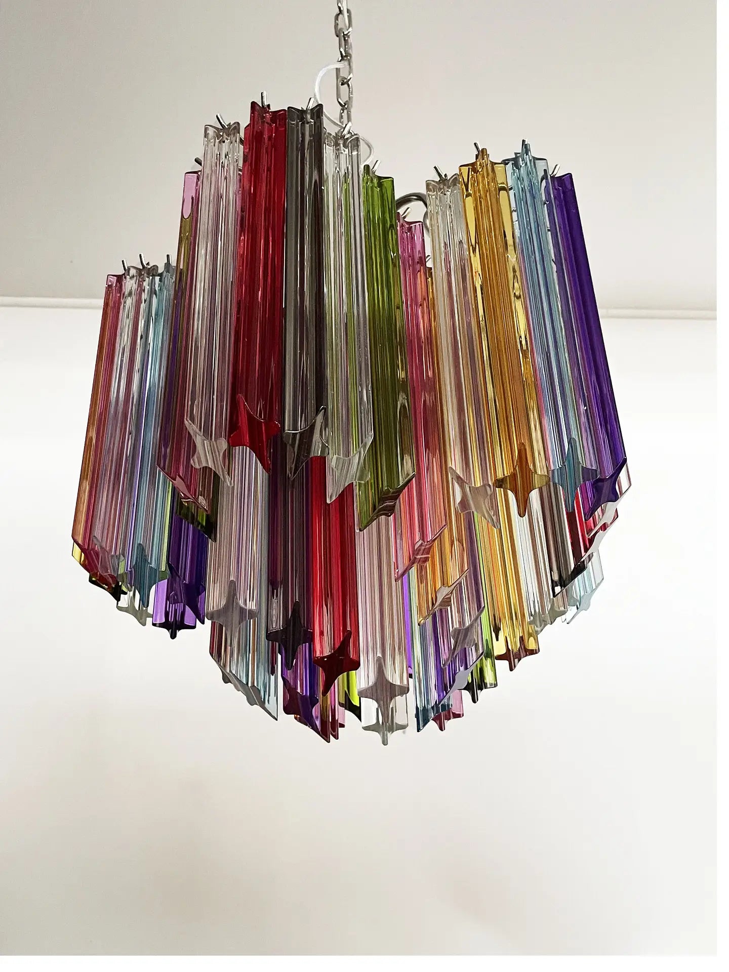 Murano Lysekrone – 60 Multifargede Prismeglass – detalj 11 – Murano Classics