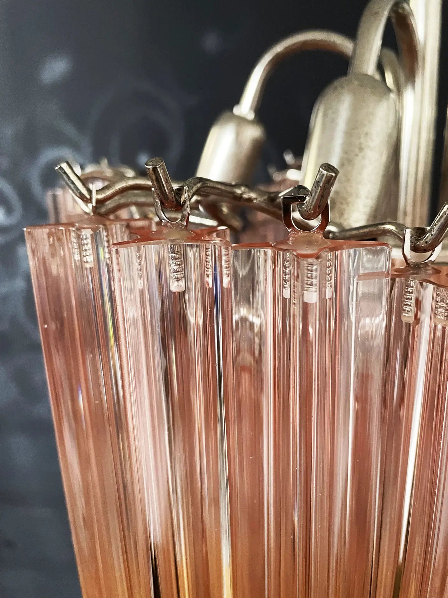 Murano Lysekrone – 60 Rosa Prismeglass – detalj 3 – Murano Classics