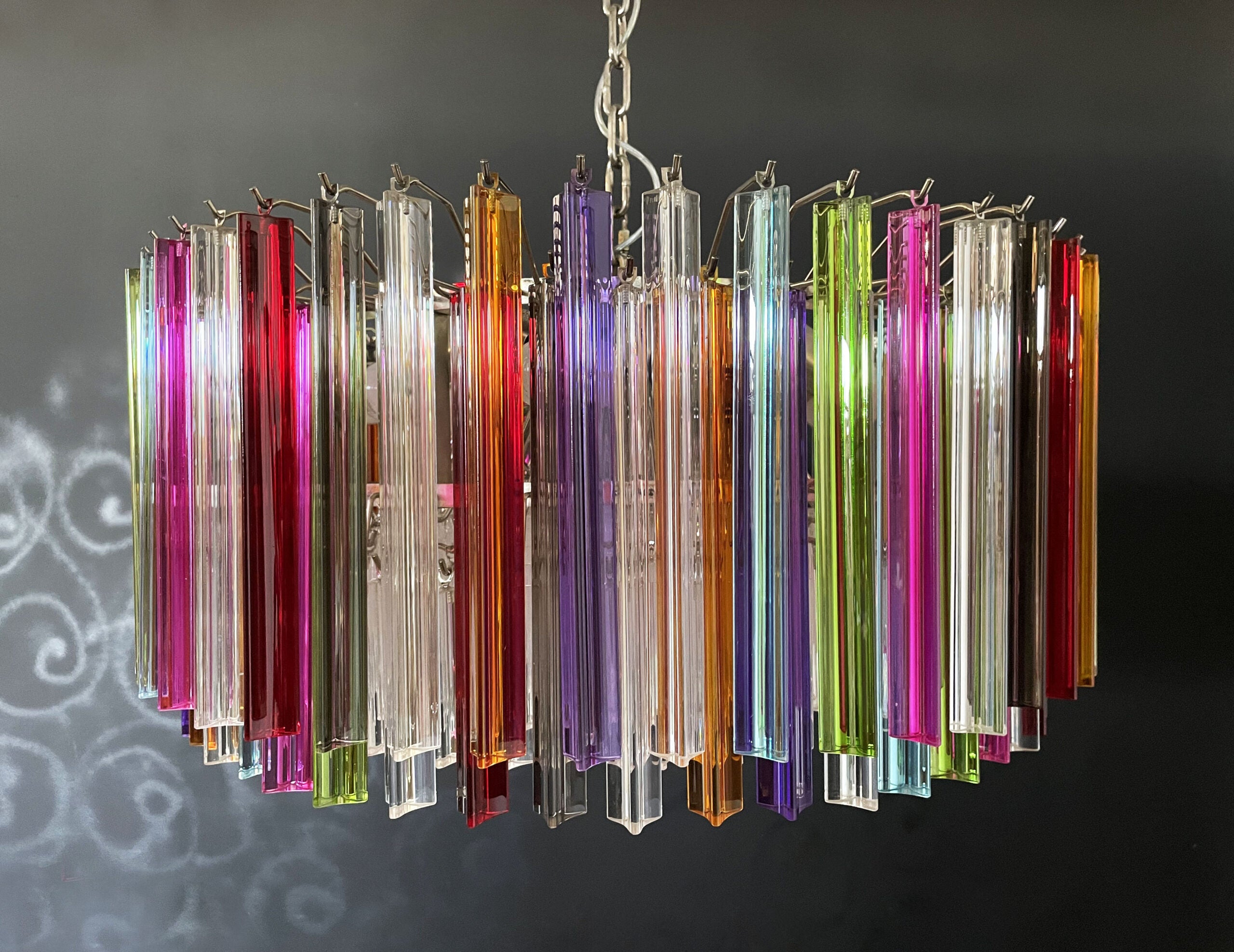 Murano Lysekrone – 265 Multifargede Prismeglass – detalj 2 – Murano Classics