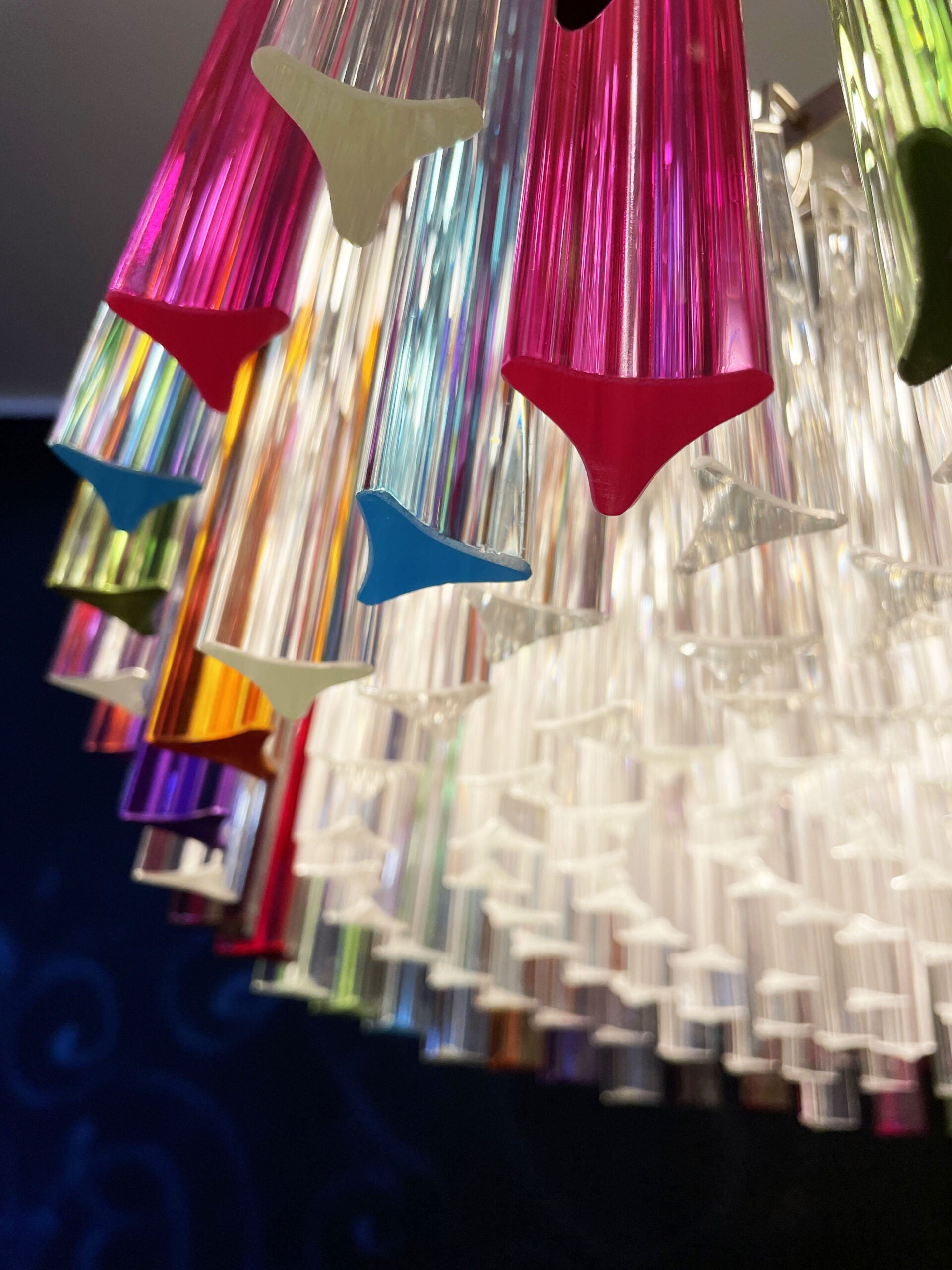 Murano Lysekrone – 265 Multifargede Prismeglass – detalj 7 – Murano Classics