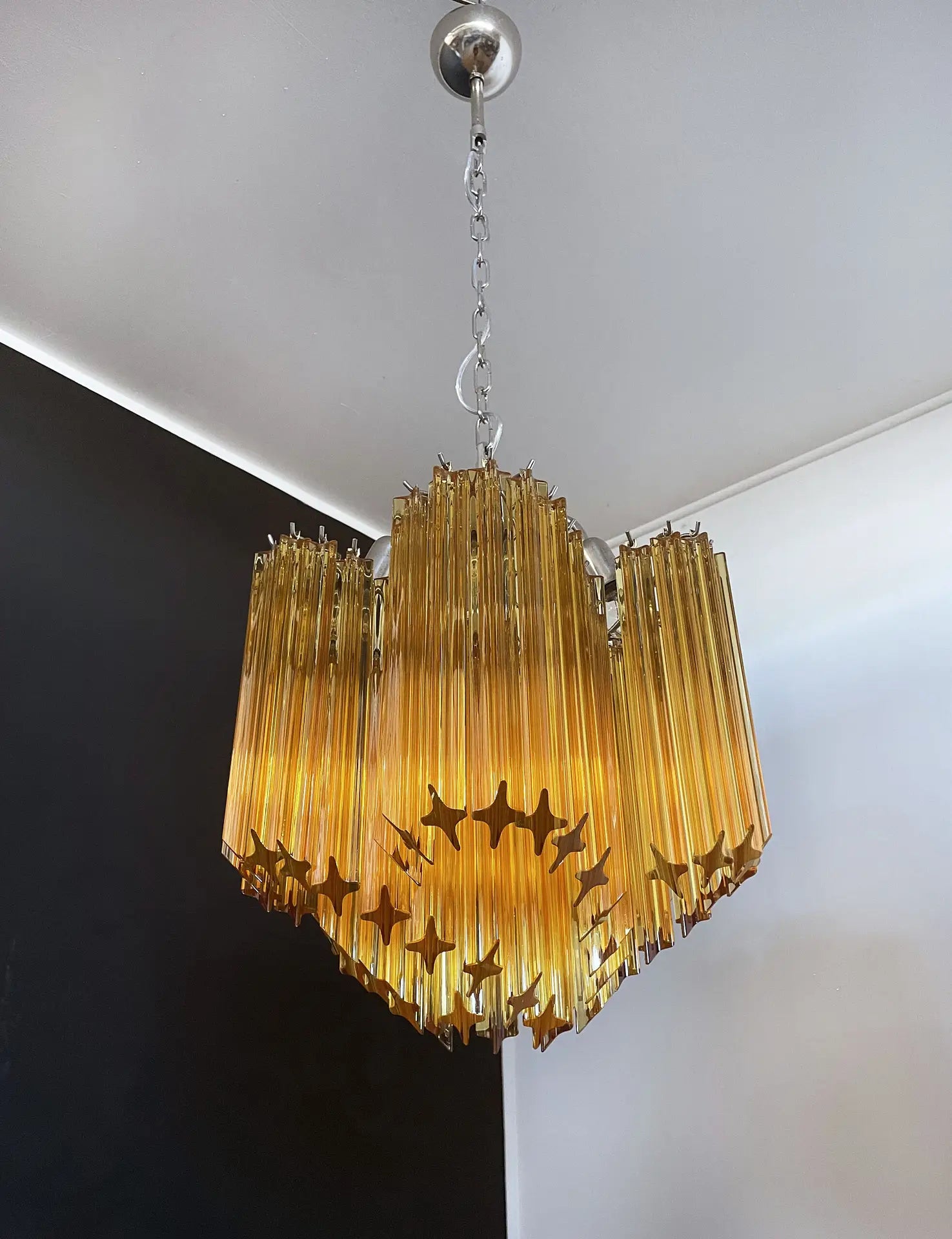 Murano Lysekrone – 60 Gule Prismeglass – detalj 4 – Murano Classics
