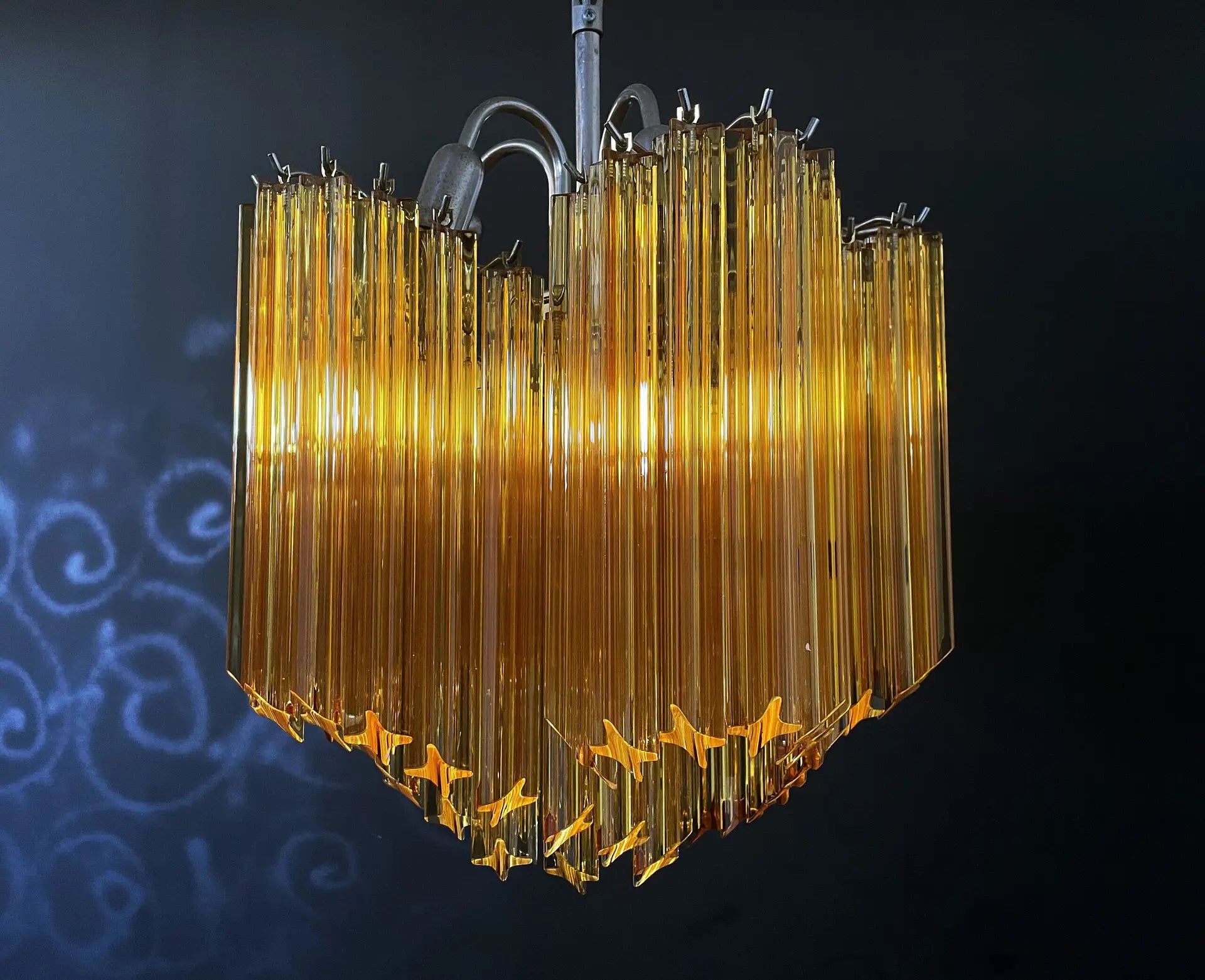Murano Lysekrone – 60 Gule Prismeglass – Murano Classics