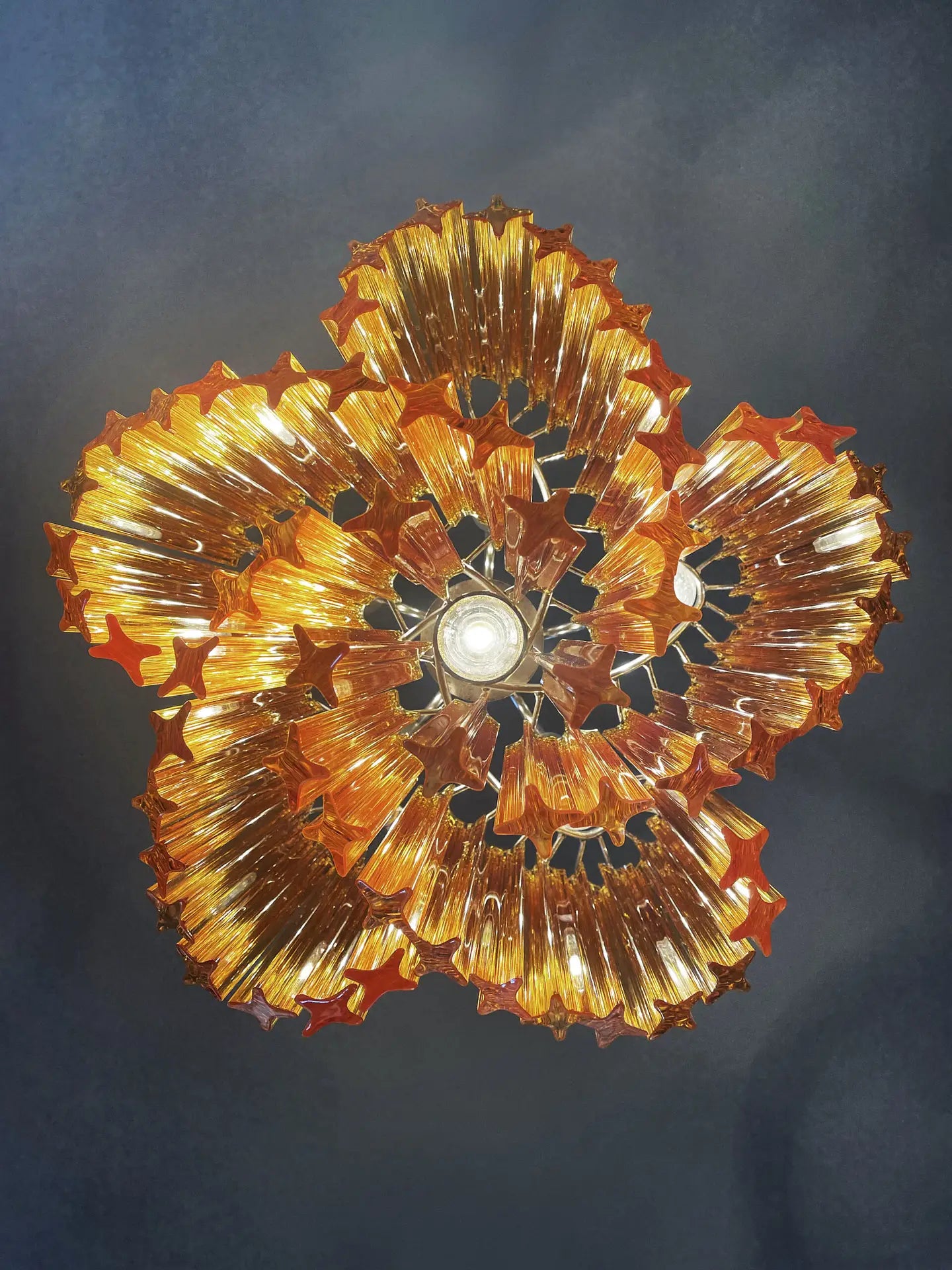 Murano Lysekrone – 60 Gule Prismeglass – detalj 1 – Murano Classics