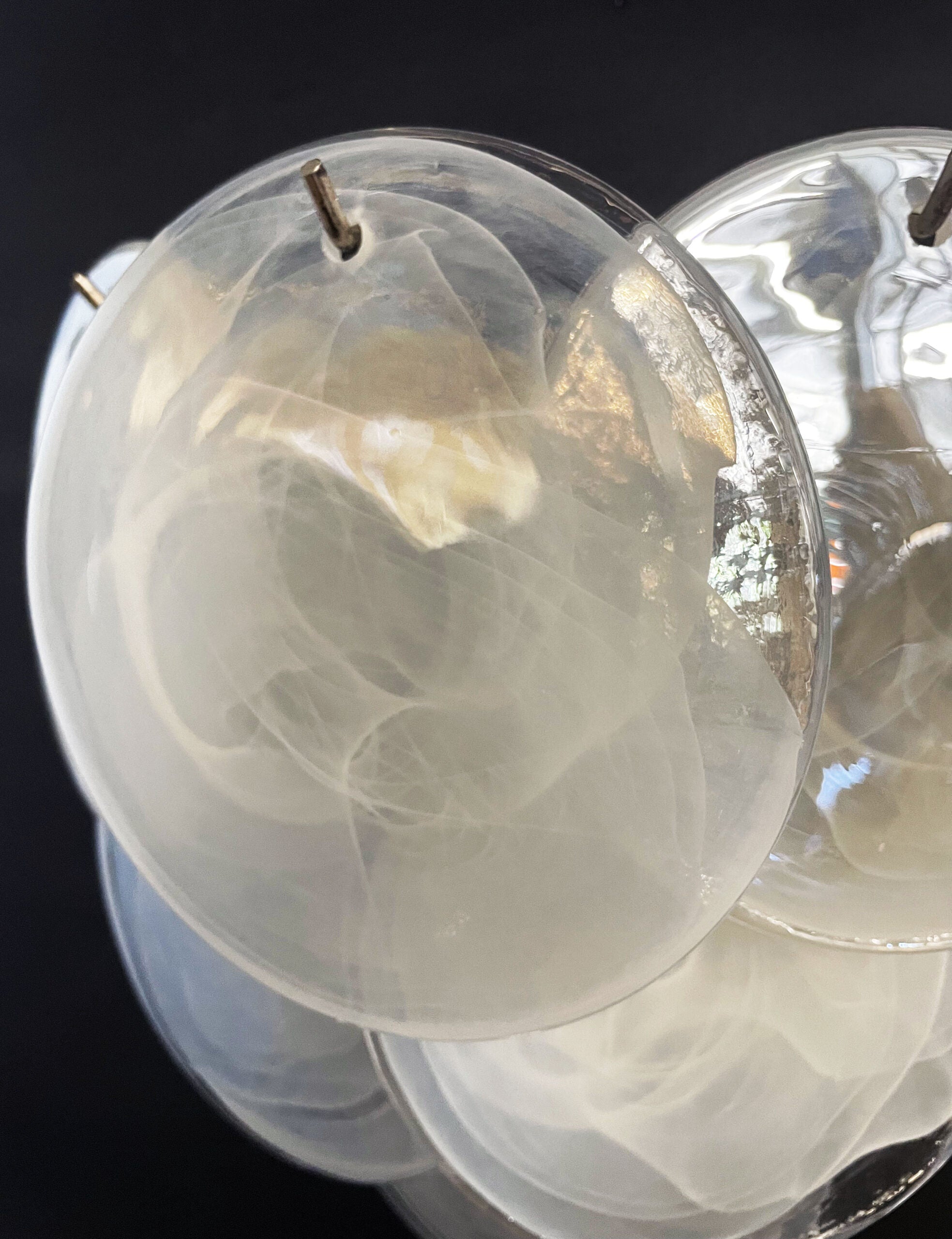 Murano Vegglampe – 10 Alabaster Hvite Diskglass – 2 stk – detalj 2 – Murano Classics