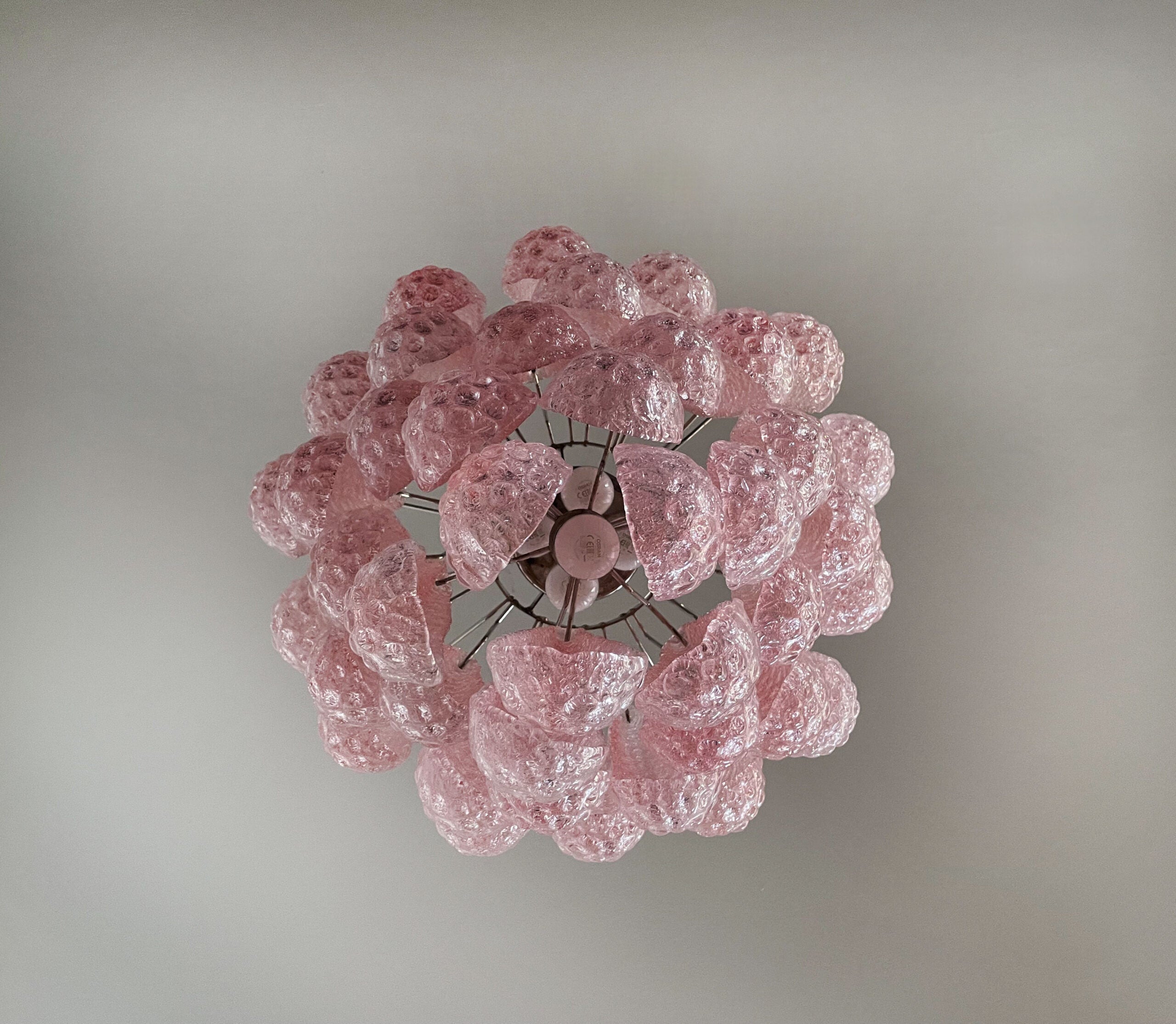 Murano Lysekrone – 41 Rosa Dråpeglass – detalj 1 – Murano Classics