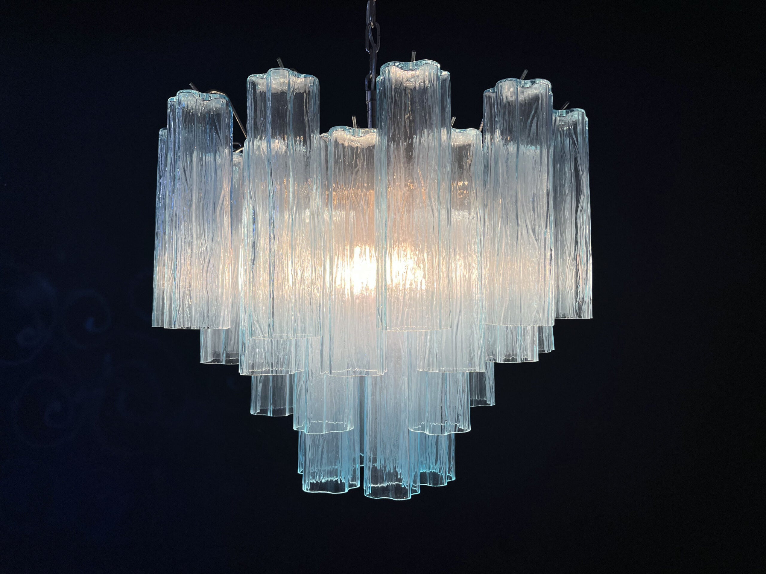 Murano Lysekrone – 36 Blå Glassrør – Murano Classics