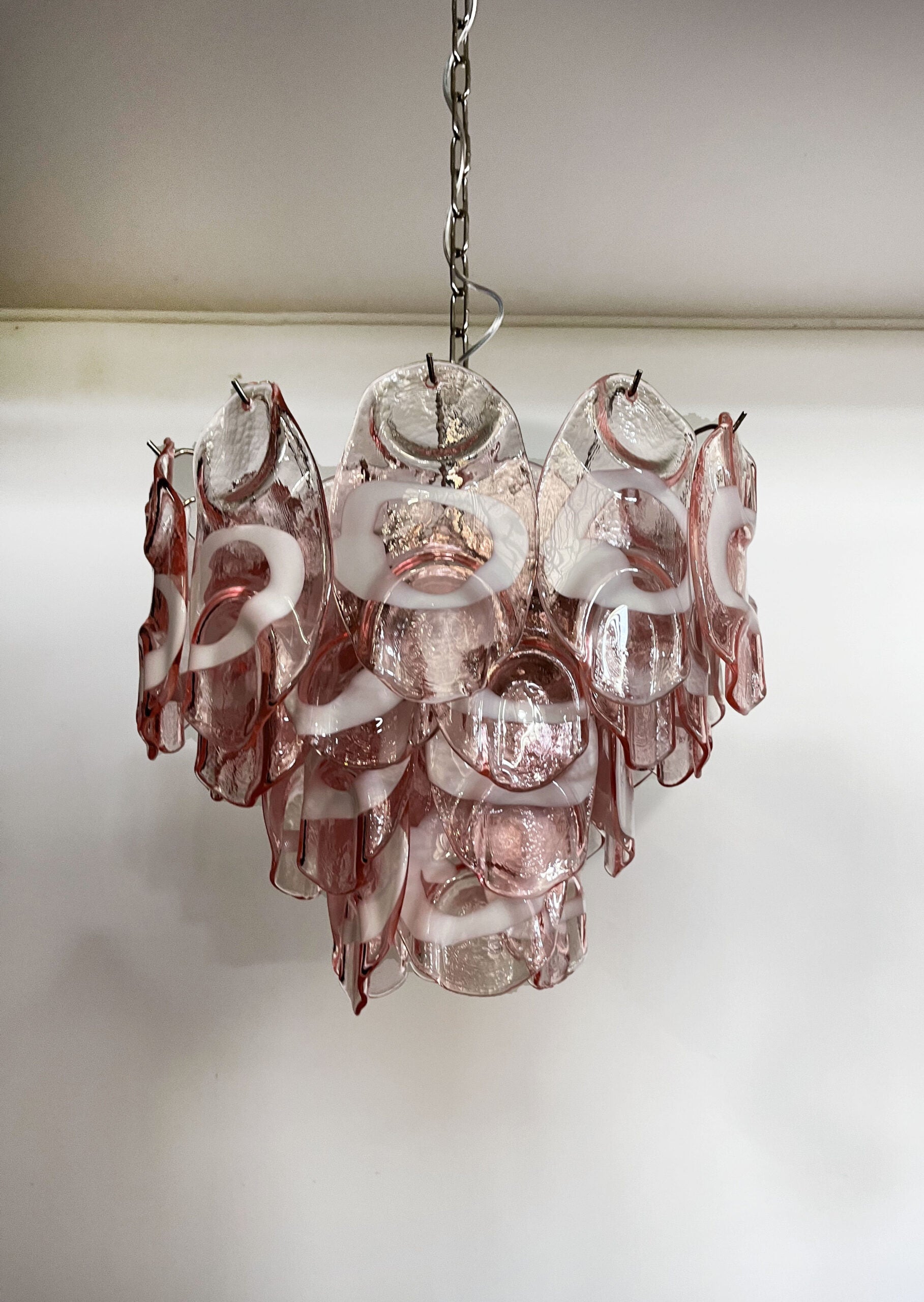 Murano Lysekrone – 36 Rosa Crostoliglass – detalj 3 – Murano Classics